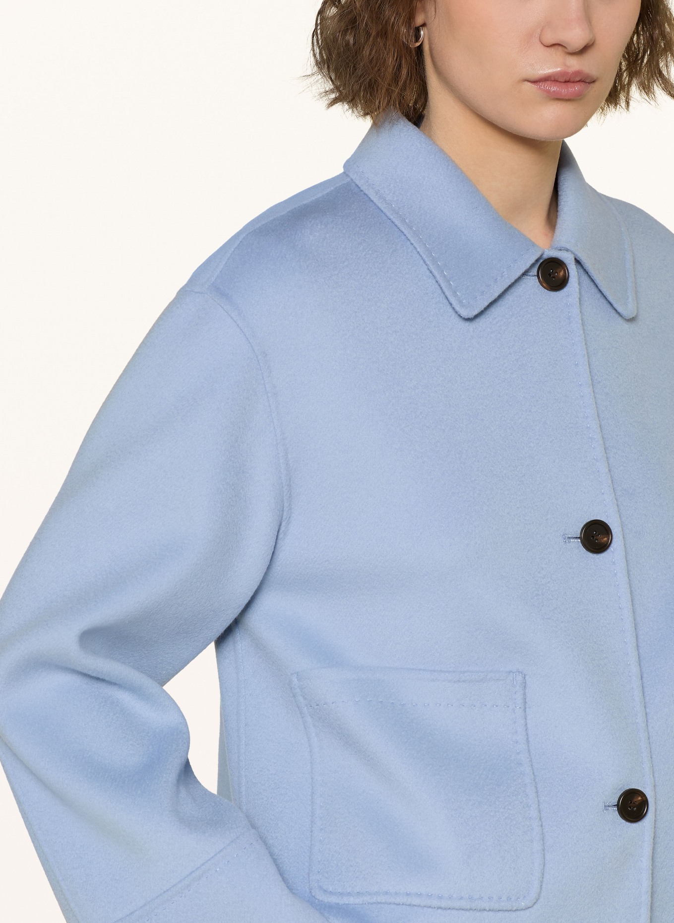 ARMA Kastenjacke: HELLBLAU