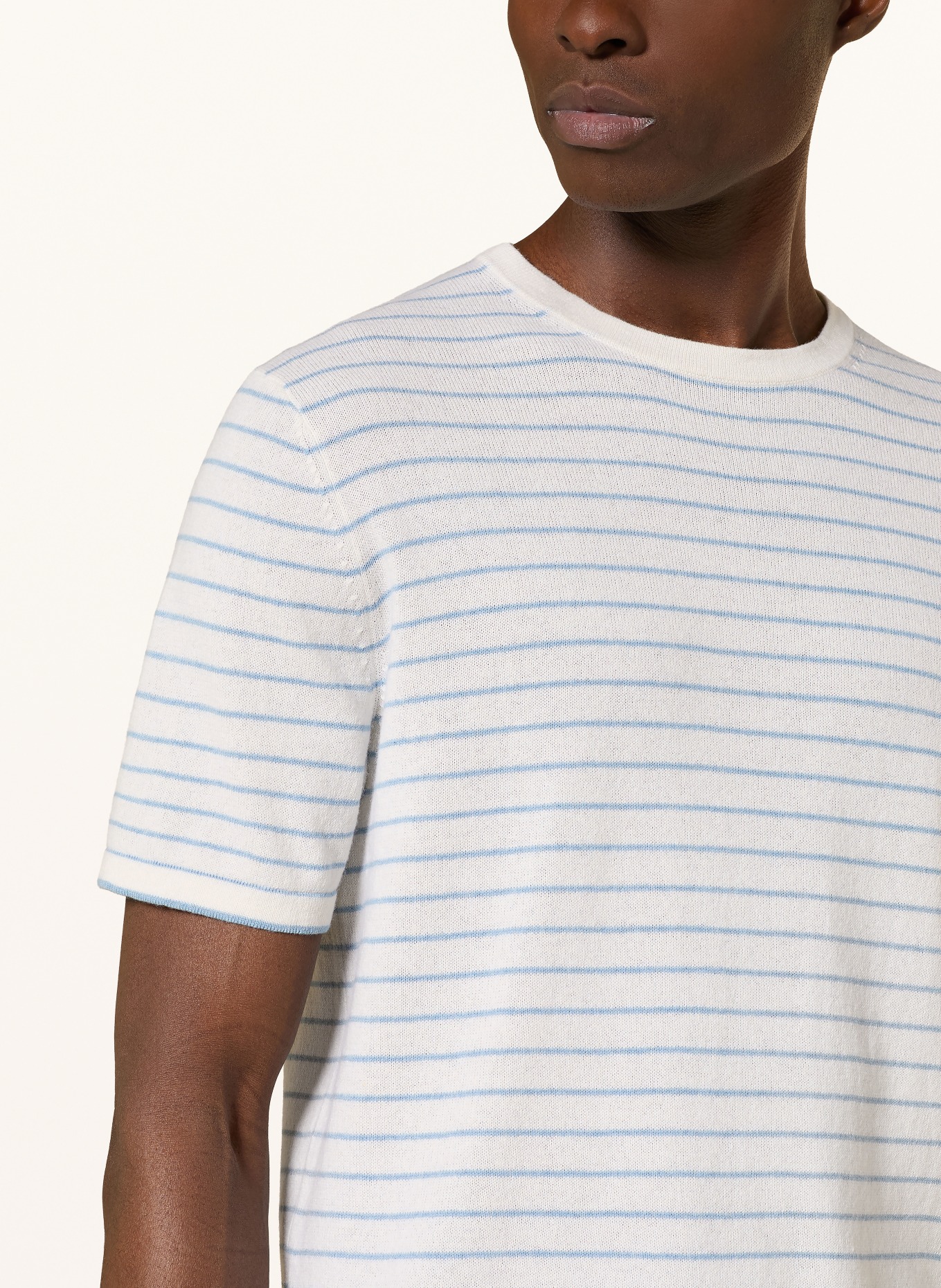 FTC CASHMERE Strickshirt: WEISS / HELLBLAU