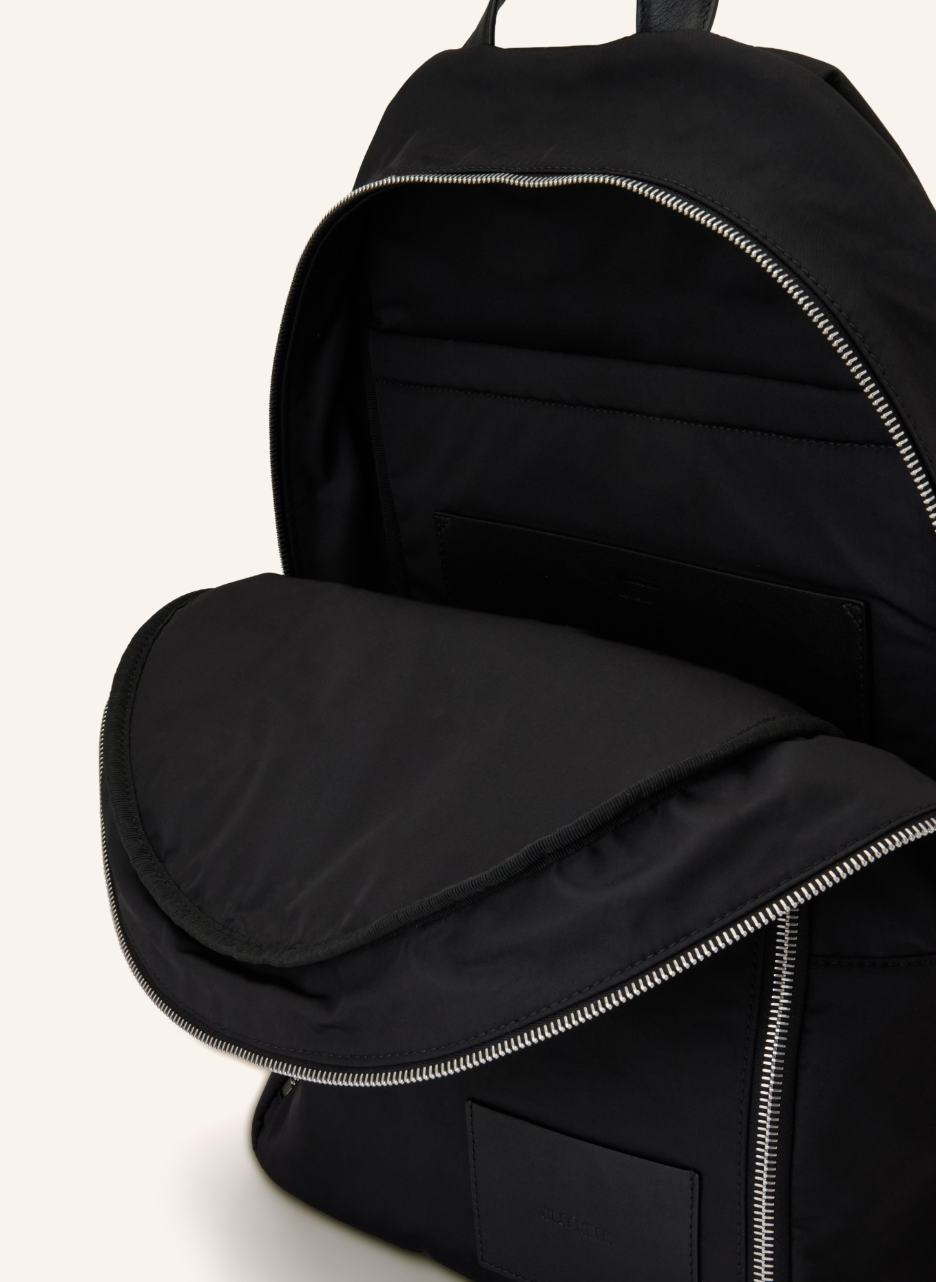 JIL SANDER Rucksack URBAN: SCHWARZ / SILBER
