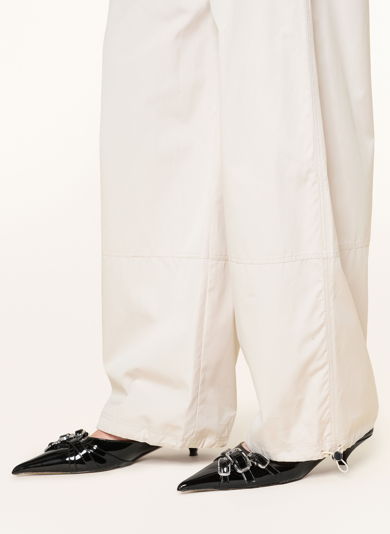 black palms Hose KAERA im Jogging-Stil: ECRU