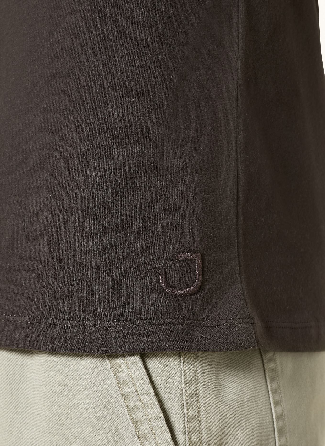 Juvia T-Shirt PAT: DUNKELGRAU