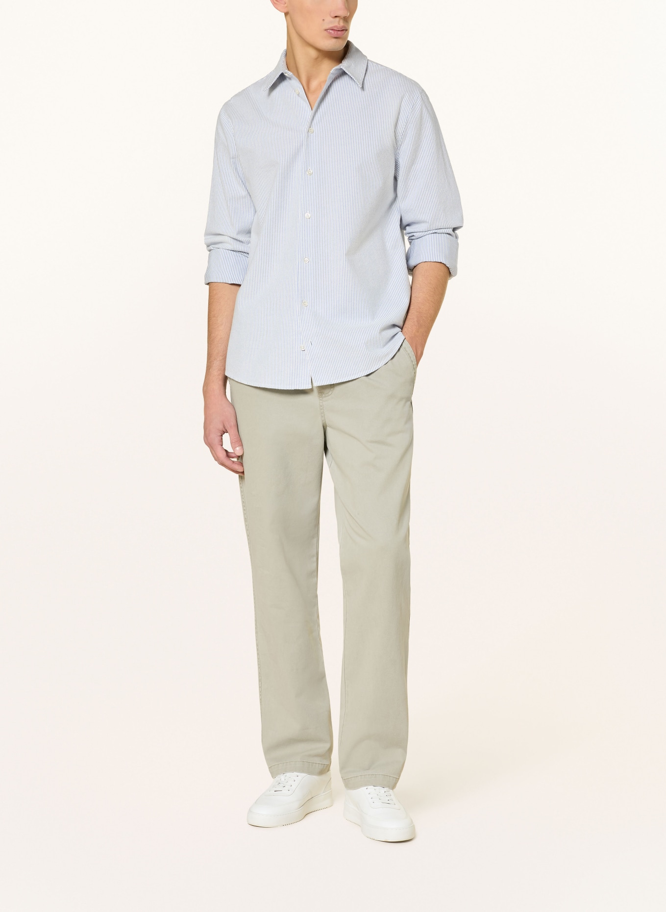 Juvia MARQ Regular Fit Shirt: LIGHT BLUE / WHITE