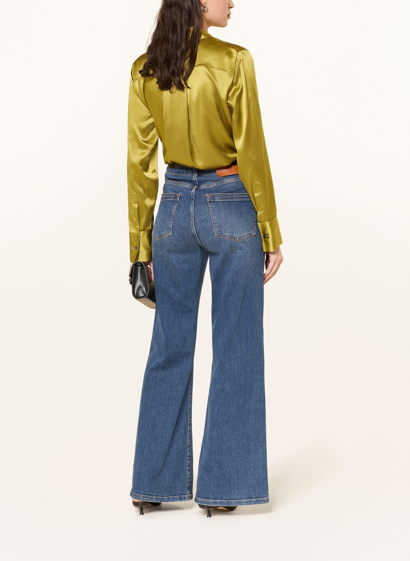 REISS Hemdbluse AMEIRA aus Seide: KHAKI