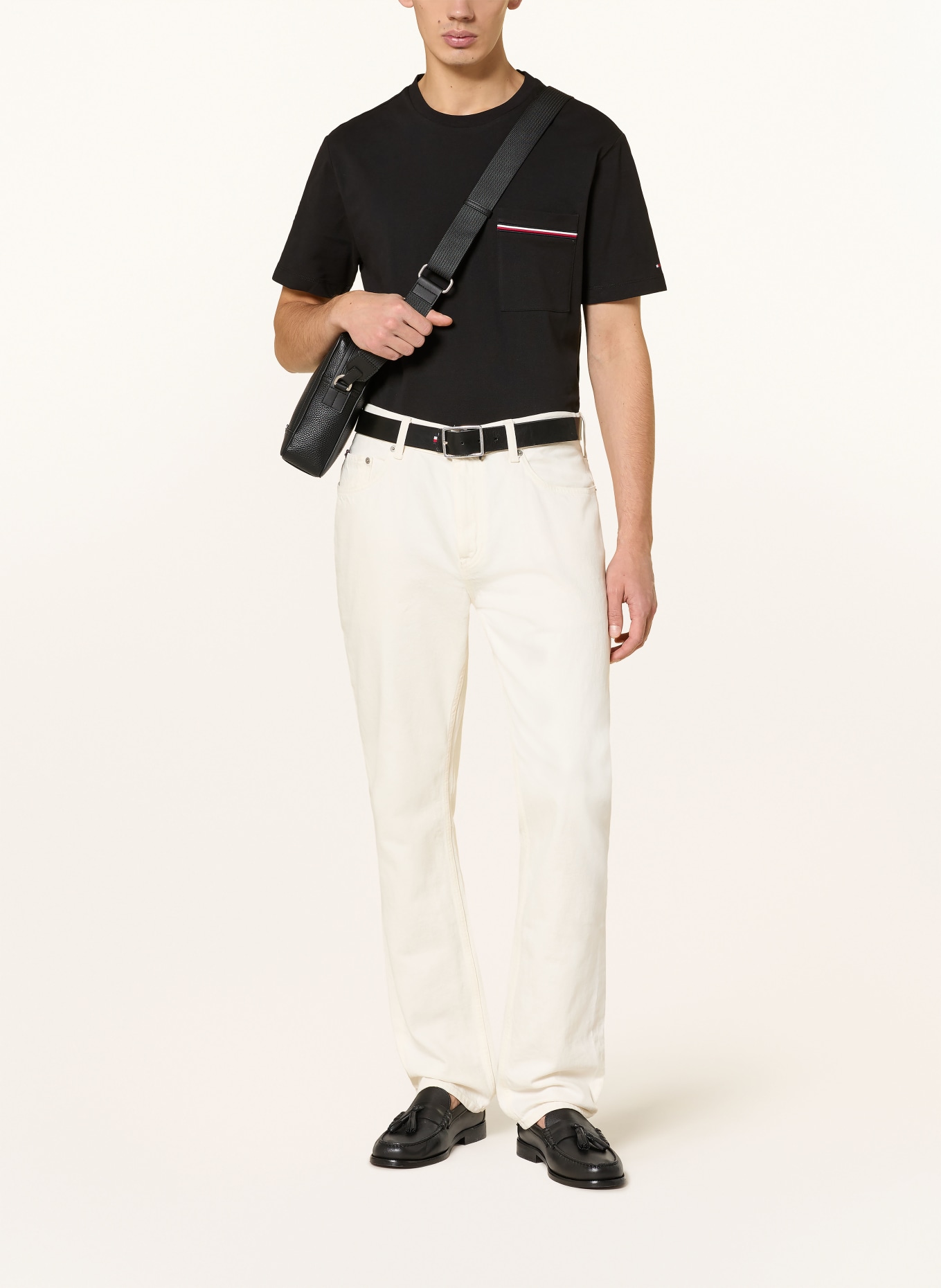 TOMMY HILFIGER T-Shirt: SCHWARZ