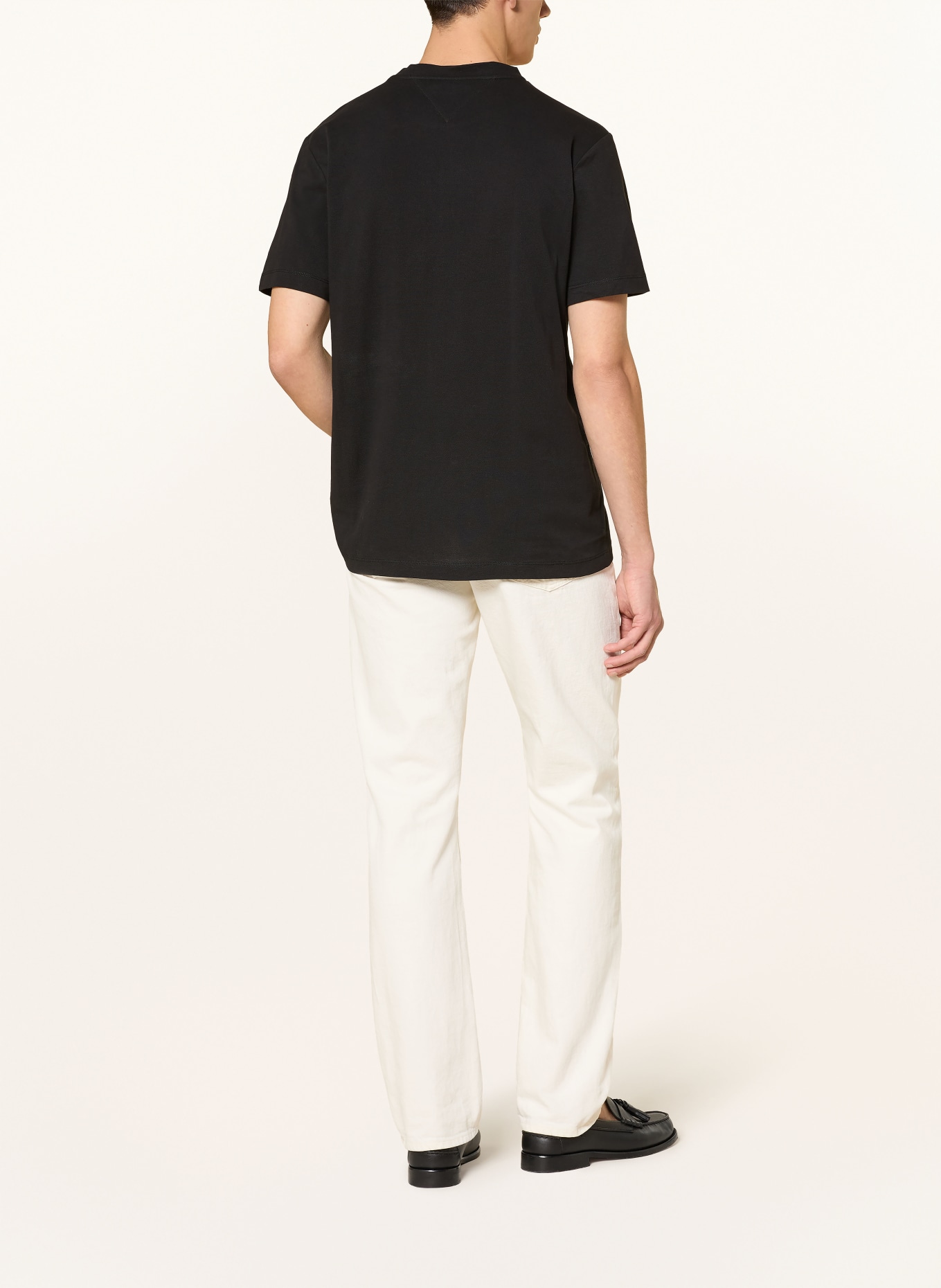 TOMMY HILFIGER T-Shirt: SCHWARZ