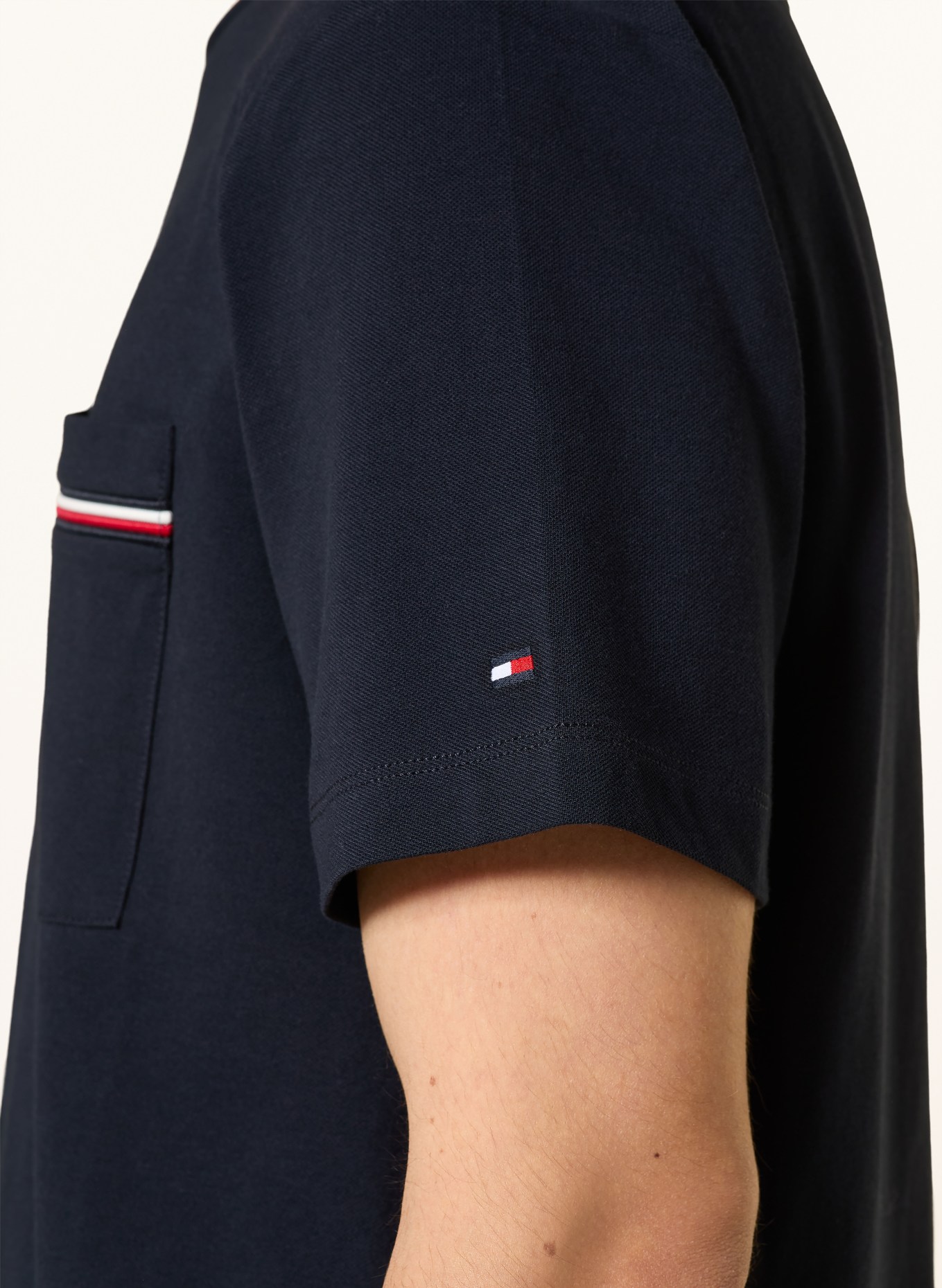 TOMMY HILFIGER T-Shirt: DUNKELBLAU