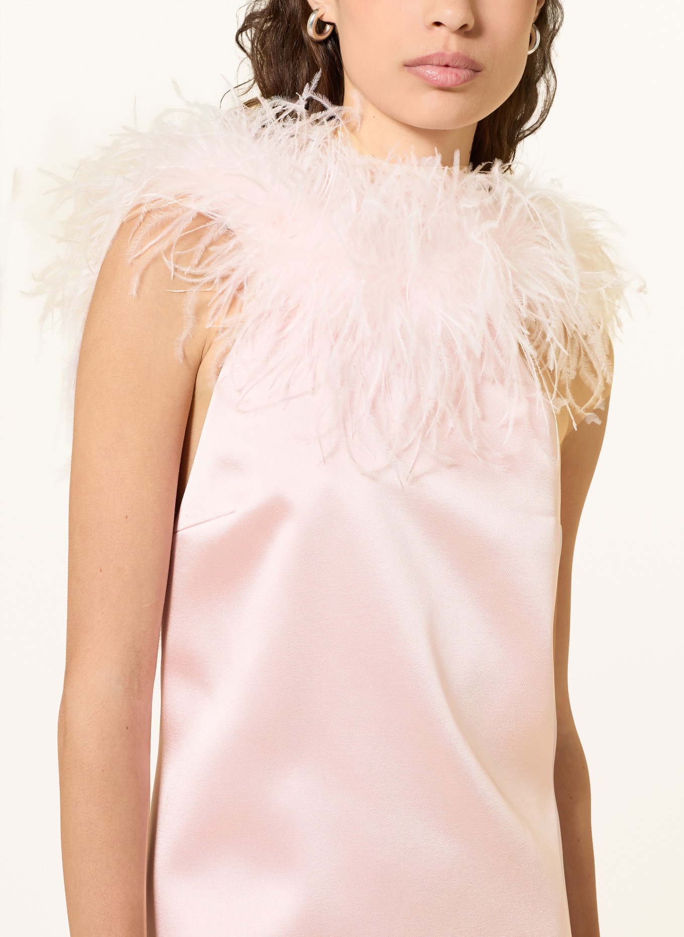 RETROFÊTE Koktejlové šaty JORIE: SVĚTLE RŮŽOVÁ