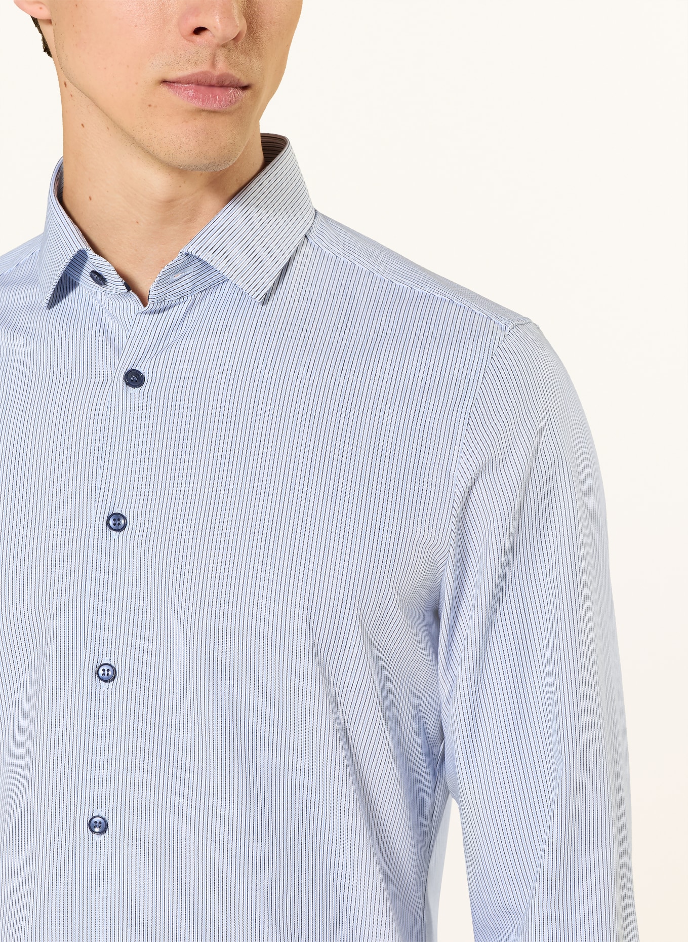 OLYMP Hemd Level Five body fit: HELLBLAU / DUNKELGRAU