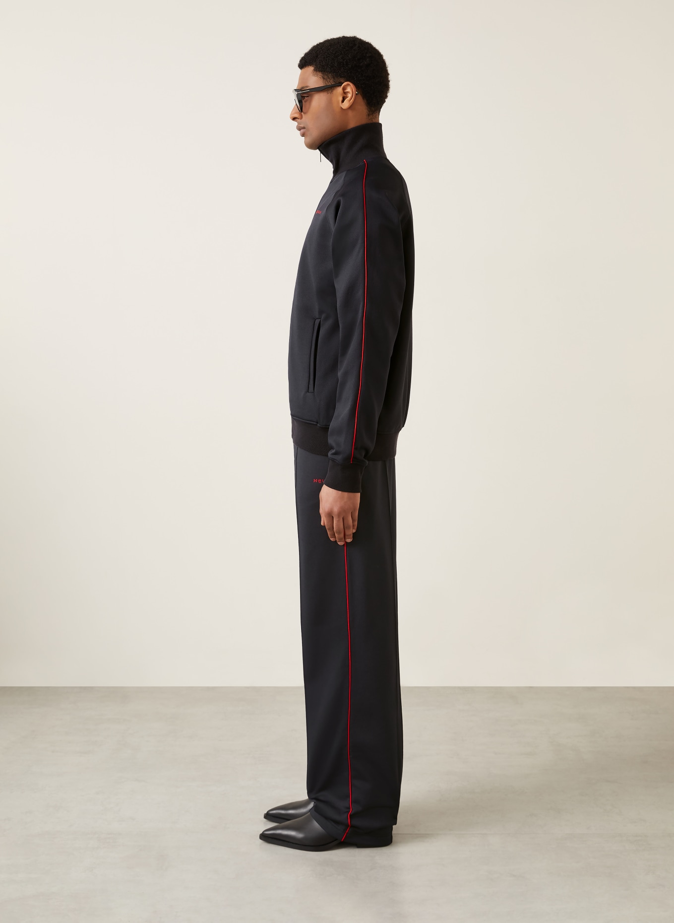 McQUEEN Track Pants mit Galonstreifen: DUNKELBLAU
