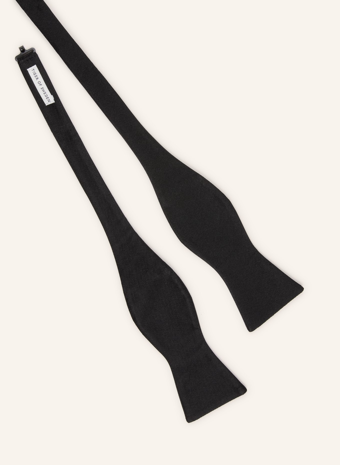 TIGER OF SWEDEN Fliege BOAZ: SCHWARZ