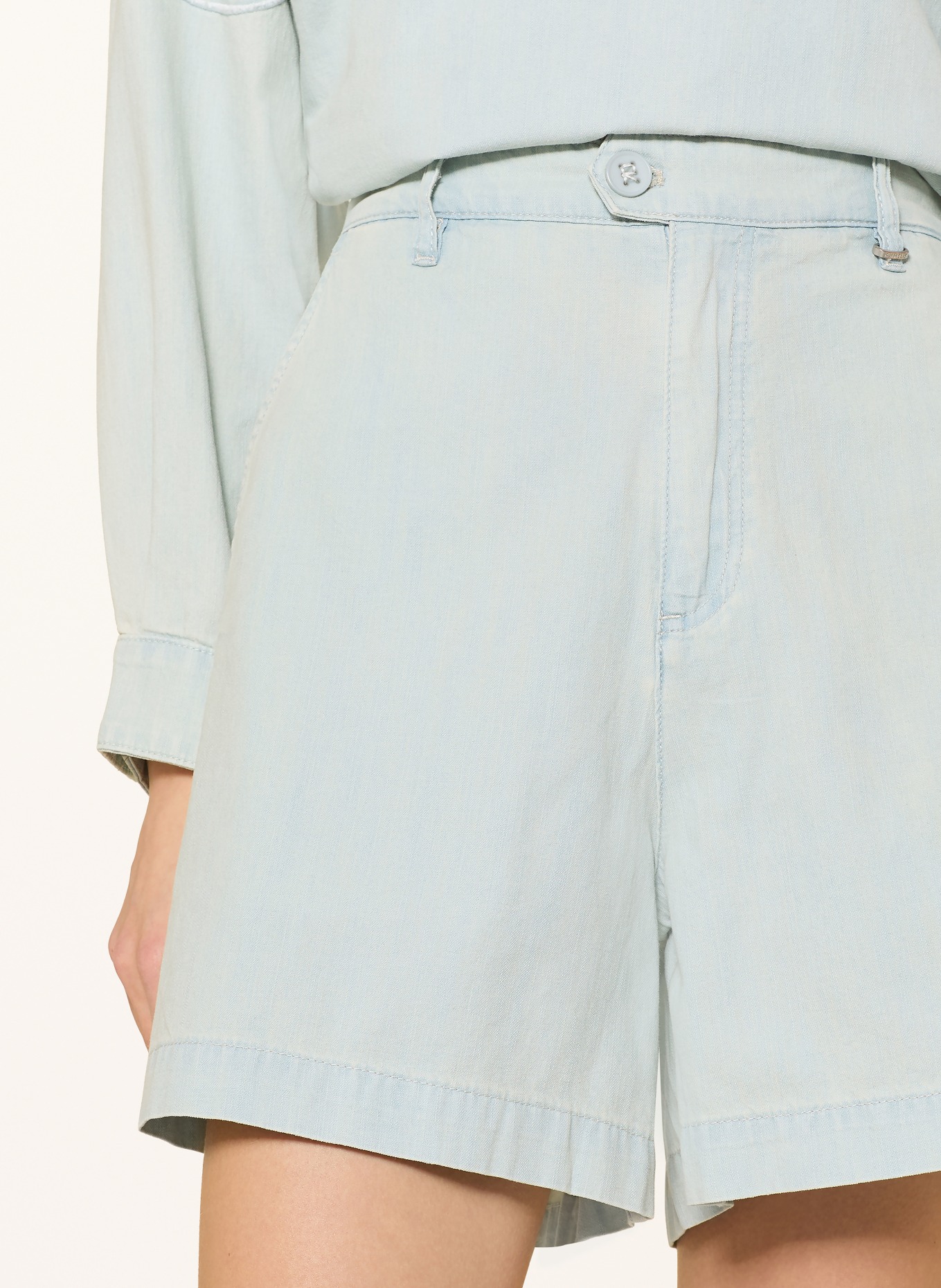 ELIAS RUMELIS Jeansshorts ALENA: HELLBLAU