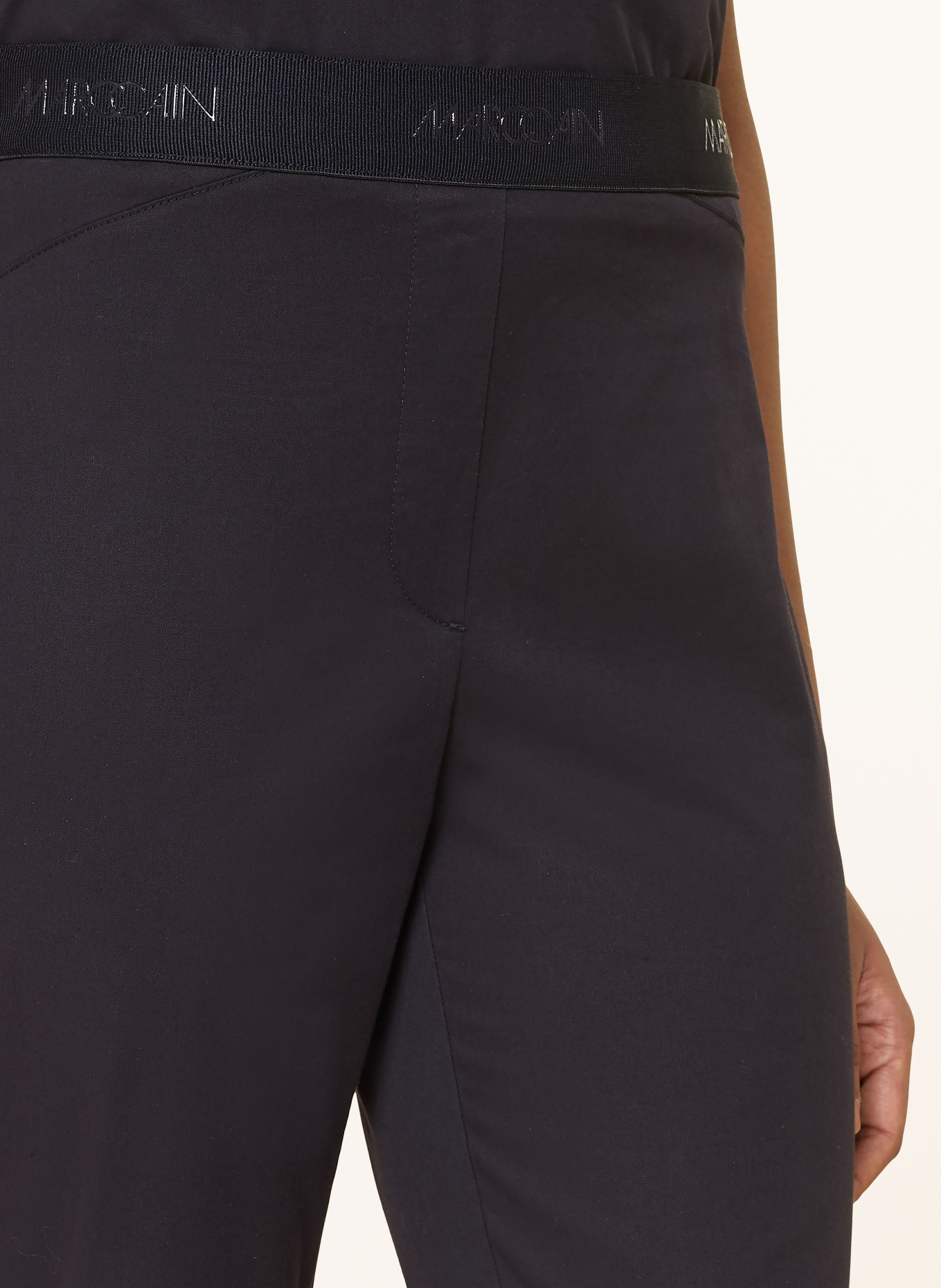 MARC CAIN FRIA pants: 395 MIDNIGHT BLUE