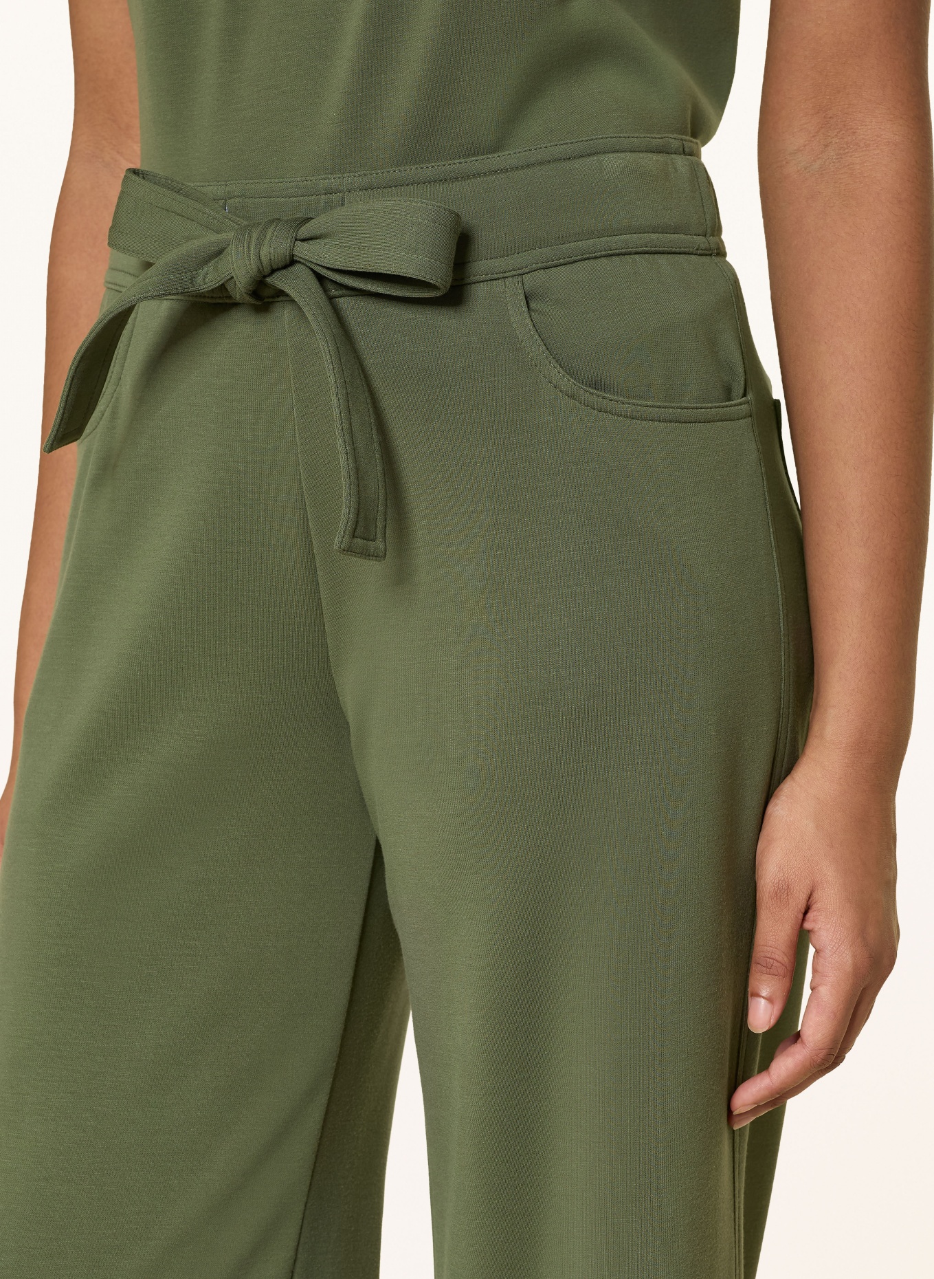 MARC CAIN sweatpants: 574 olivine