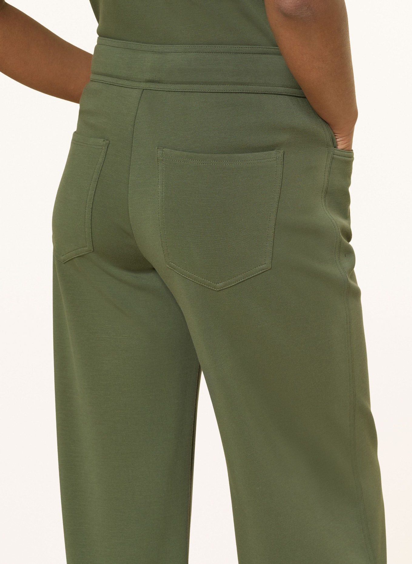 MARC CAIN sweatpants: 574 olivine