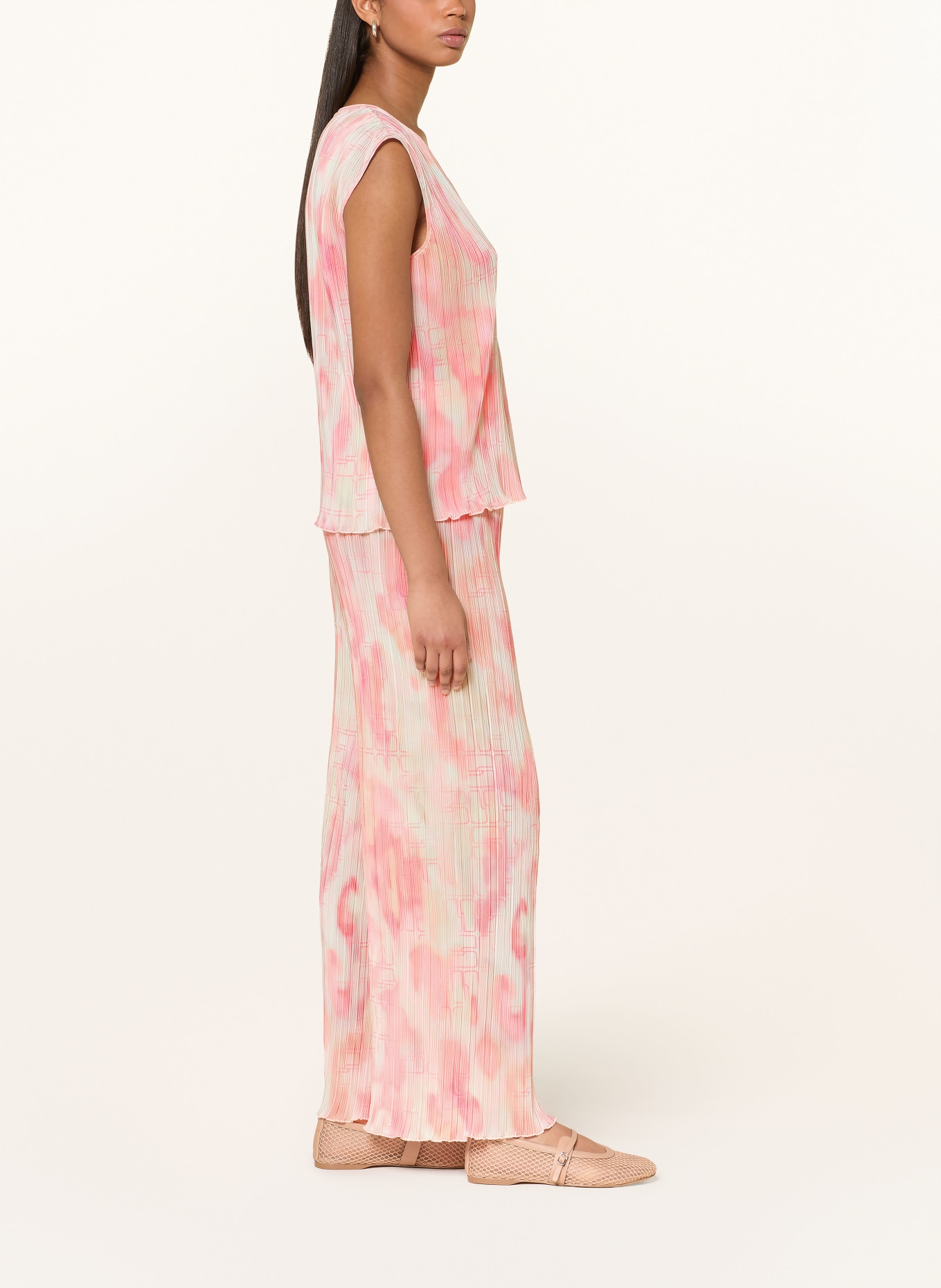 MARC CAIN plisované kalhoty: 231 candlelight peach