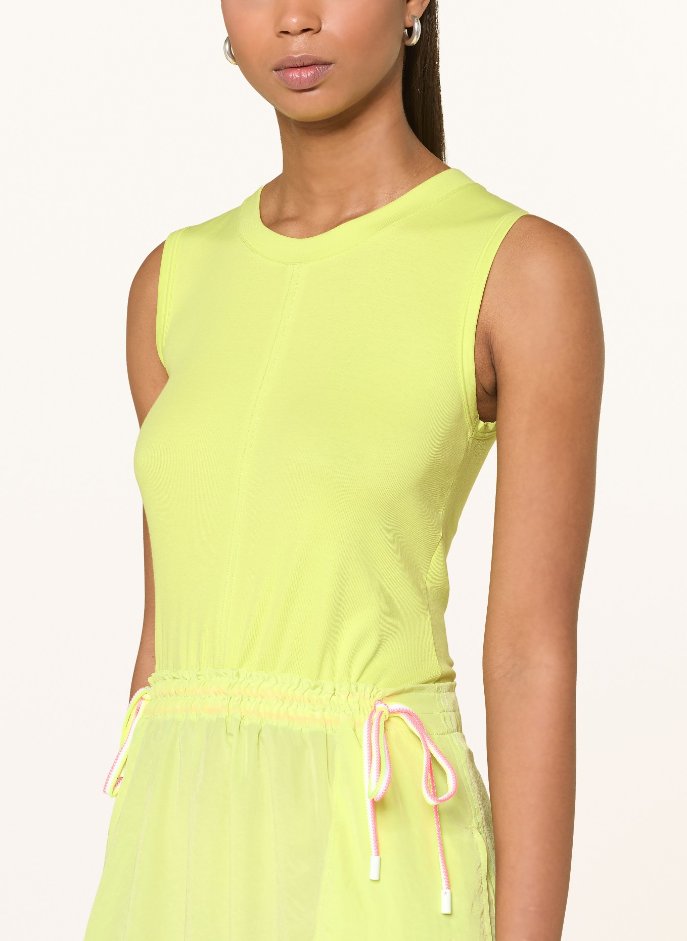 MARC CAIN Kleid im Materialmix: 411 sunny lime new