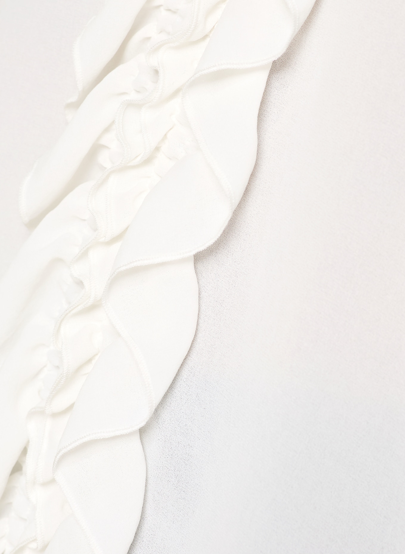 MARC CAIN Bluse mit Rüschen und Volants: 110 off