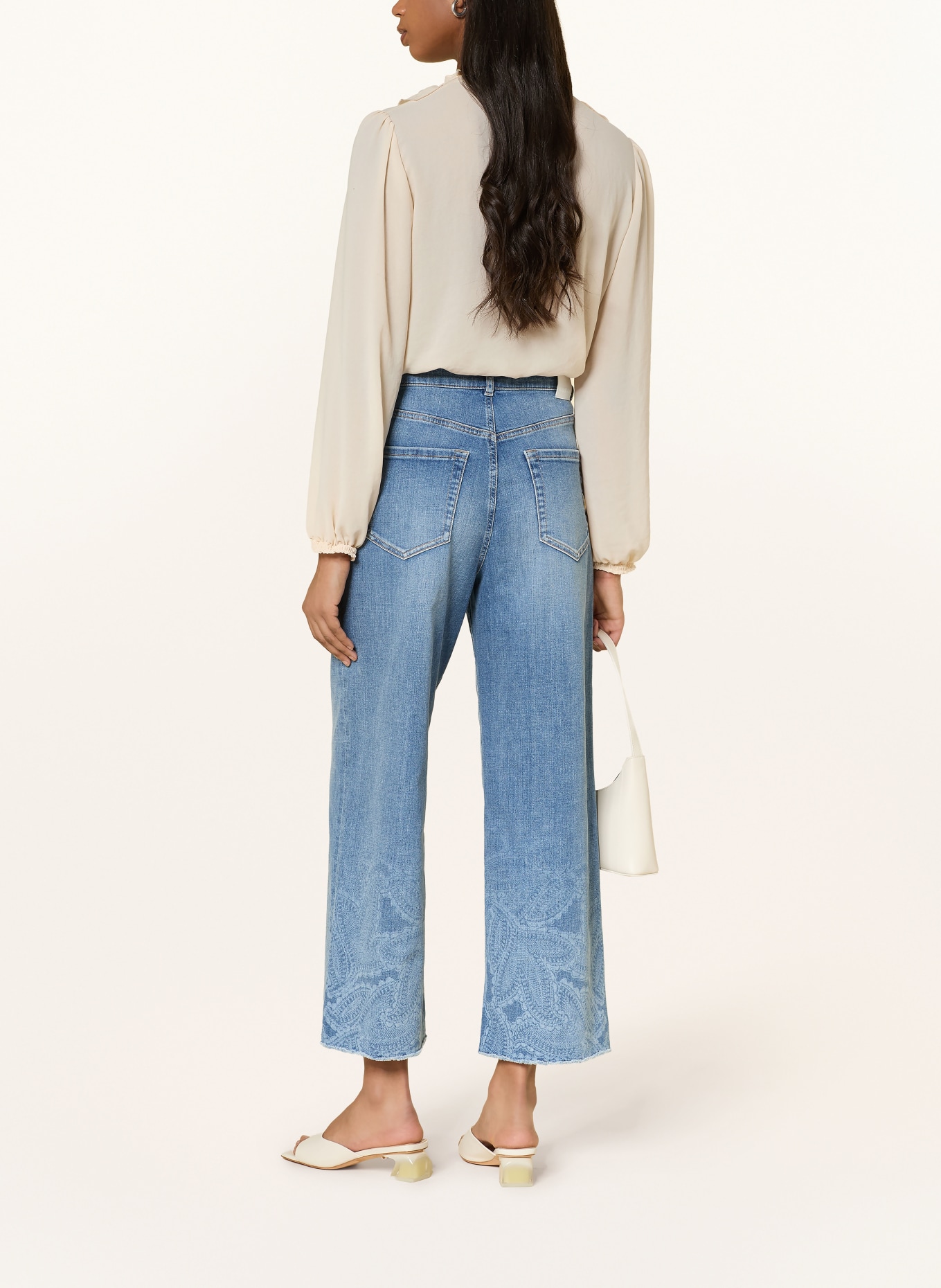 MARC CAIN Blouse with ruffles and flounces: 131 CREME