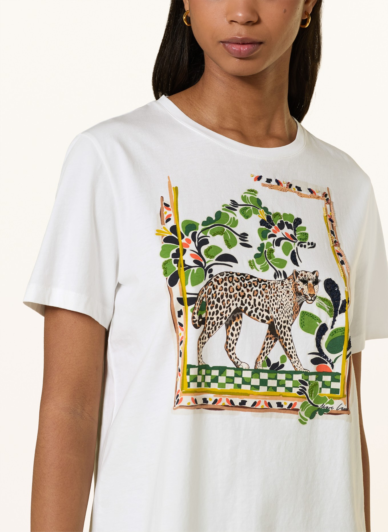 MARC CAIN T-Shirt mit Schmucksteinen: 110 off