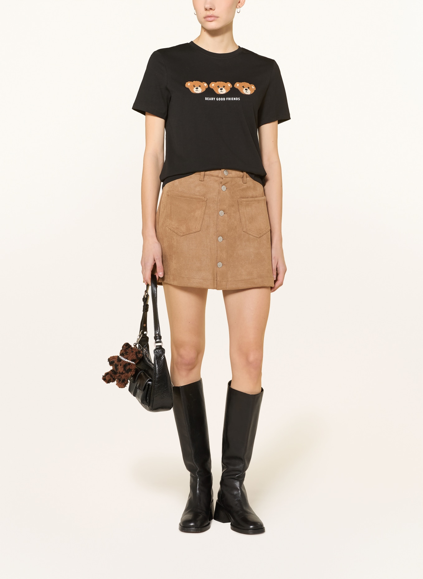 ONLY T-Shirt: SCHWARZ