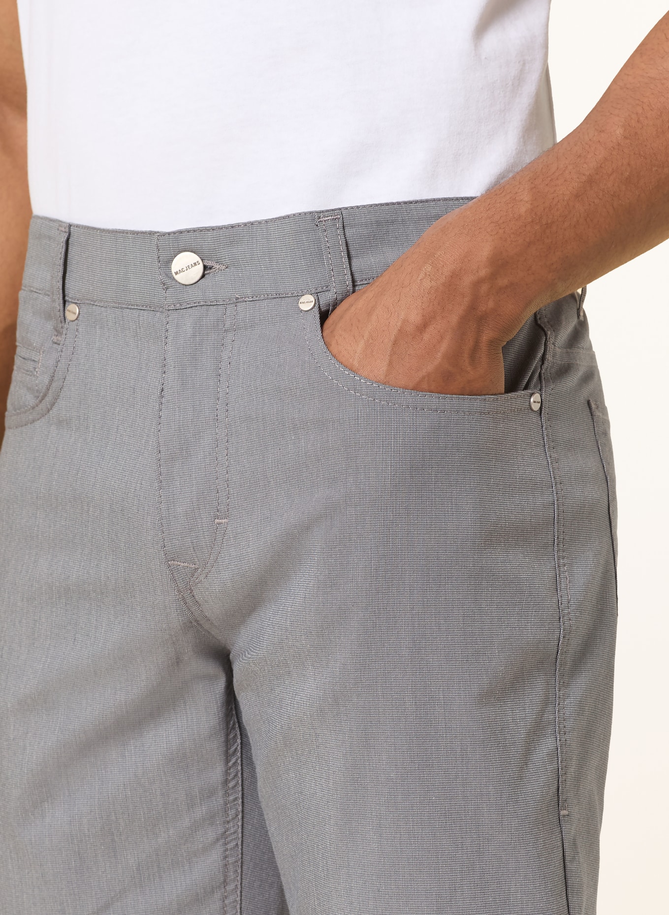 MAC Chino ARNE Modern Fit: SZARY