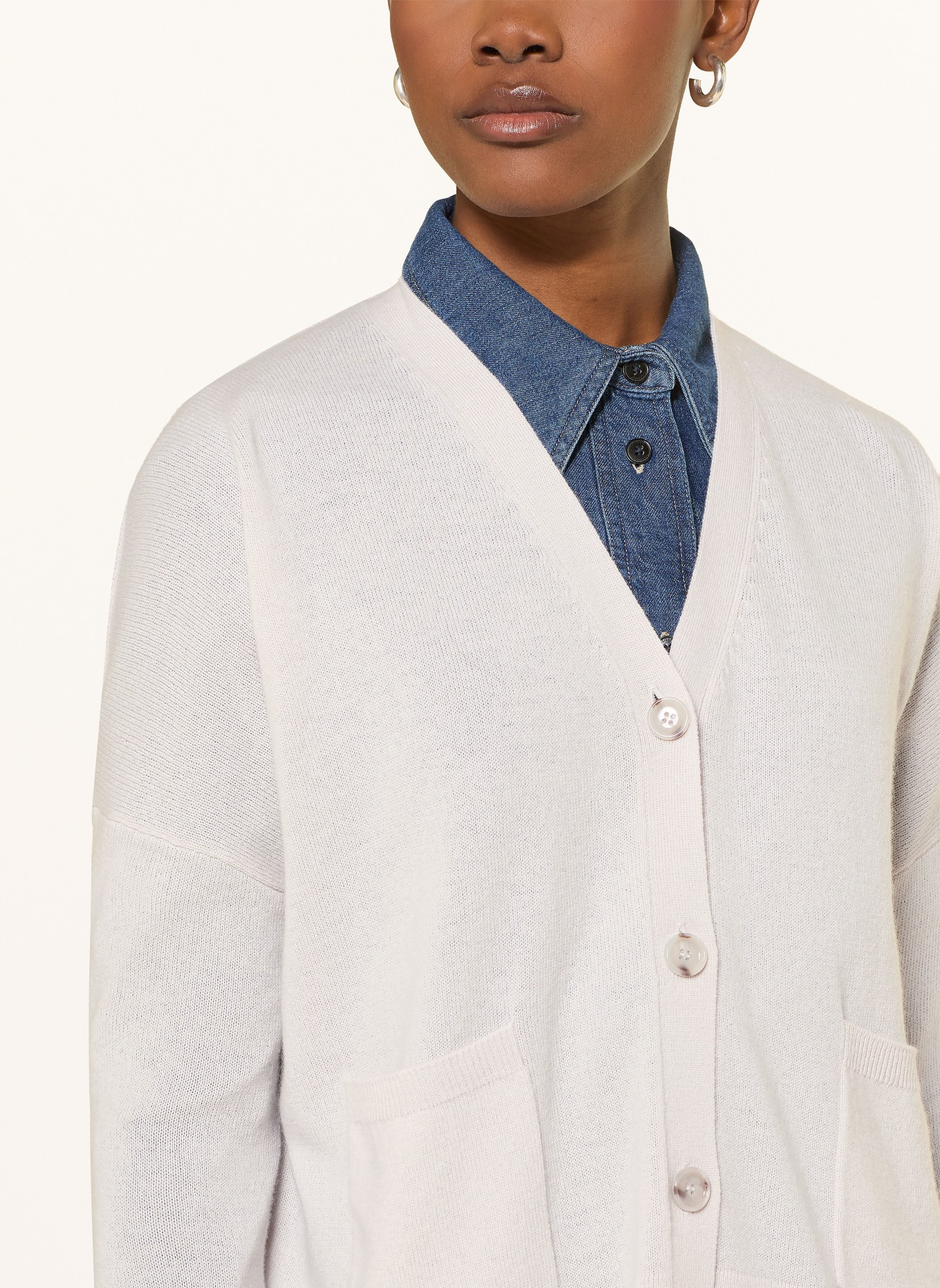 ALLUDE Svetr s kašmírem: SVĚTLE ŠEDÁ