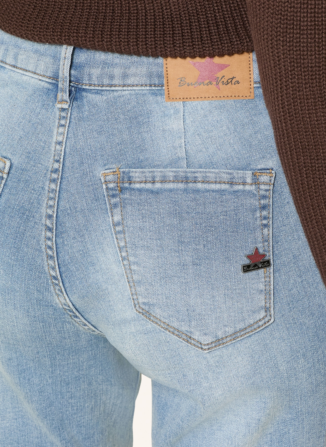 Buena Vista Straight Jeans: 5486 soft stone