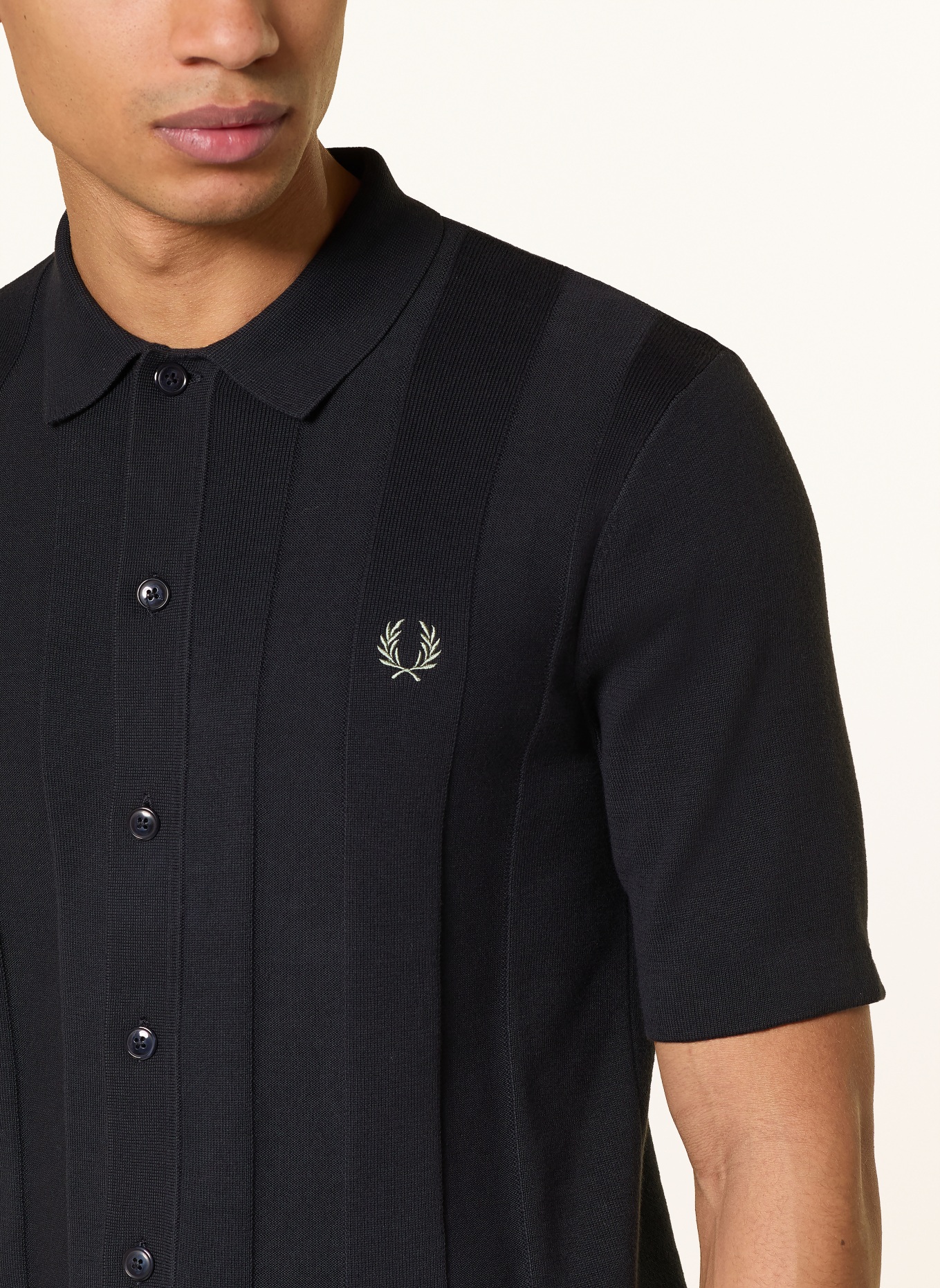 FRED PERRY Strickhemd Slim Fit: DUNKELBLAU