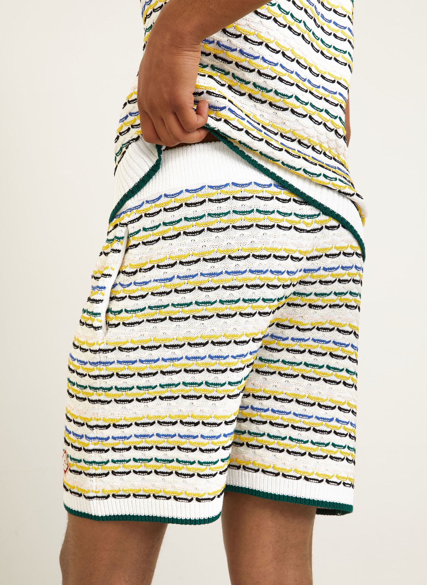 Casablanca Strickshorts: WEISS / GELB / DUNKELGRÜN