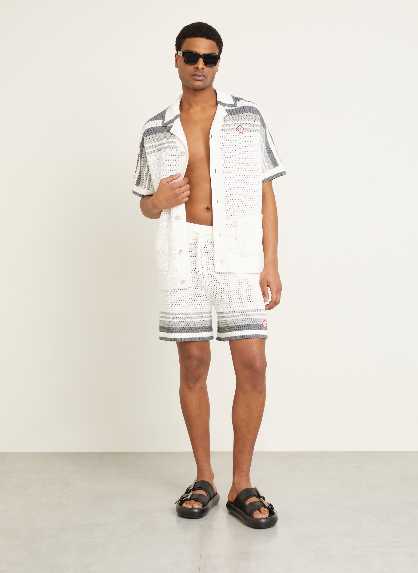 Casablanca Strickshorts: WEISS / GRAU