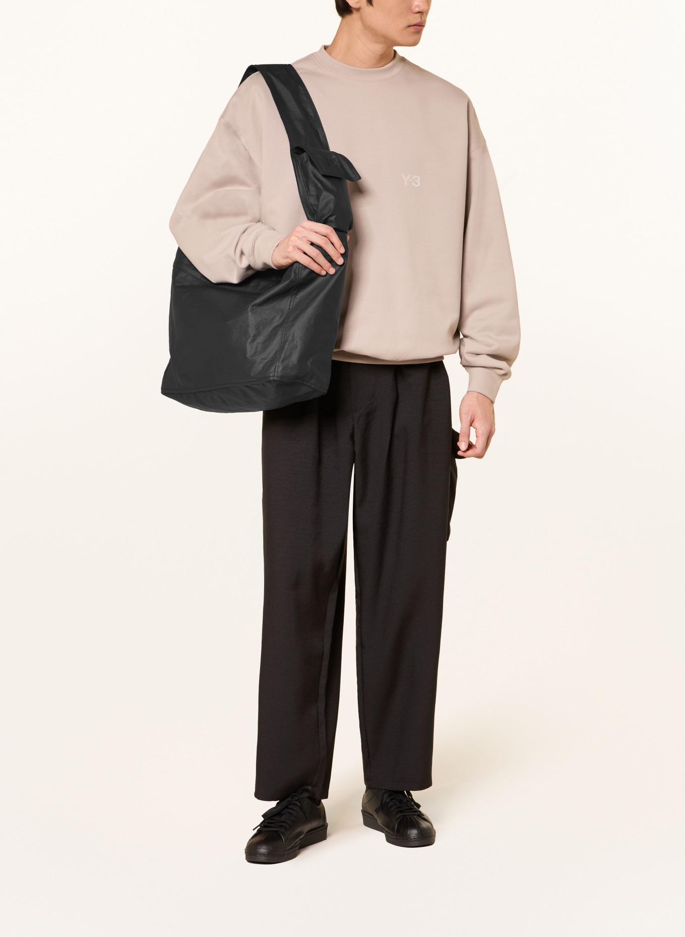 Y-3 Shopper NEWSPAPER: ZWART