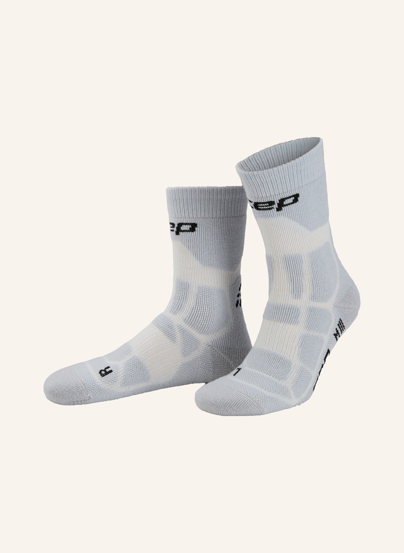 cep Trekking-Socken HIKING MAX CUSHION COMPRESSION MID CUT mit Merinowolle: HELLGRAU / CREME / SCHWARZ