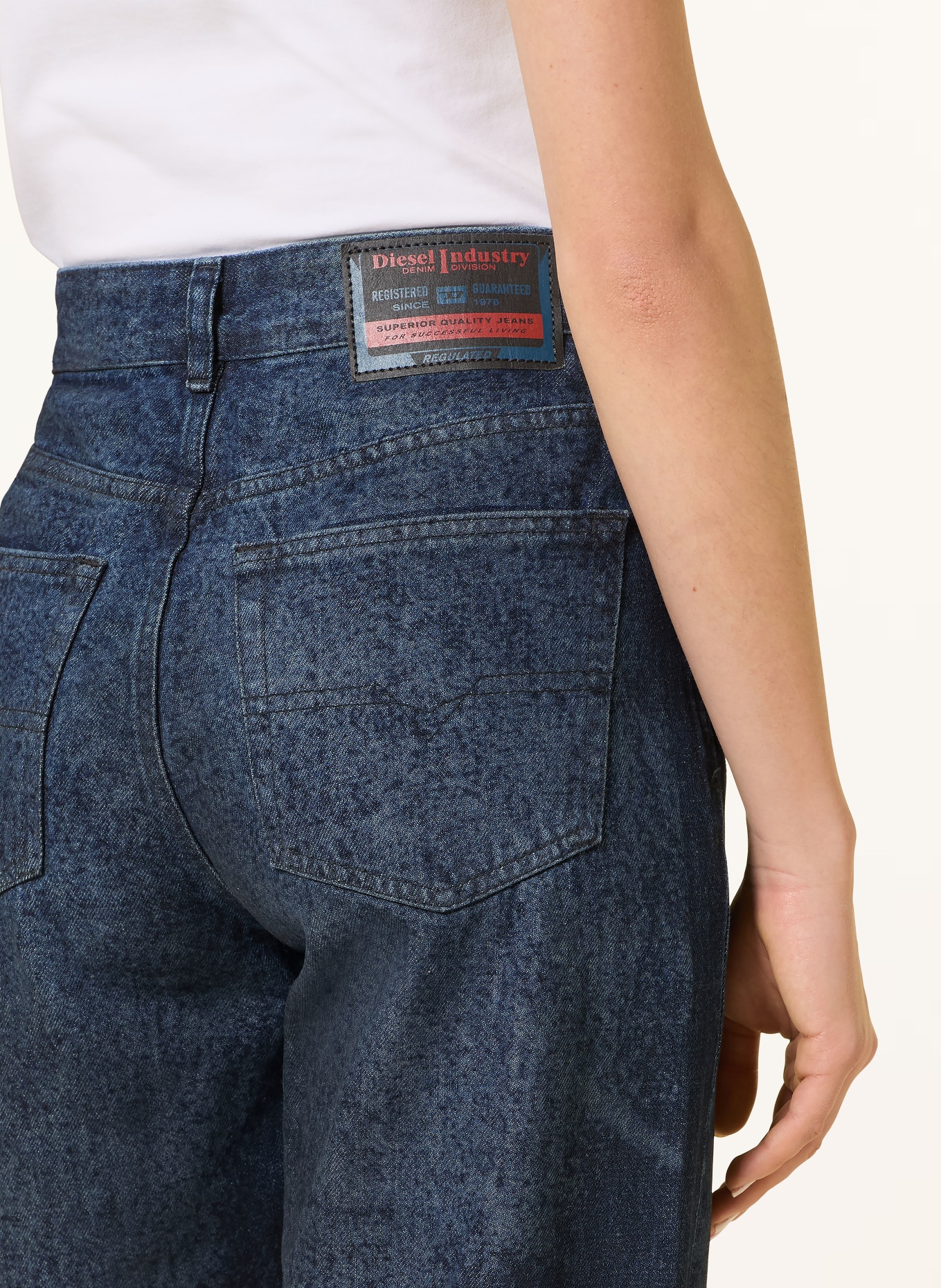 DIESEL Straight jeans 1971 D-SENT-S: 01