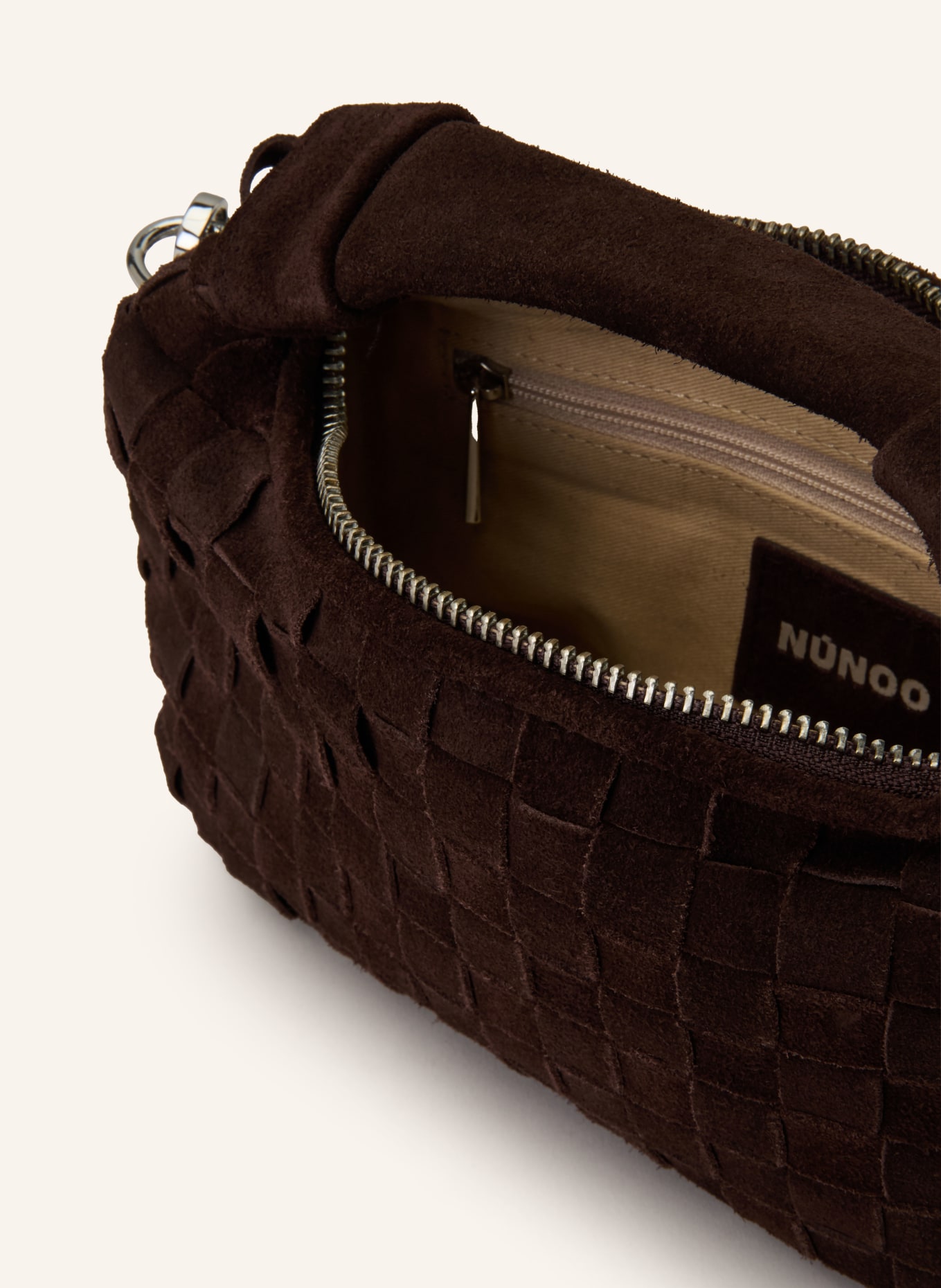 NÚNOO Umhängetasche DANDY MINI: DUNKELBRAUN