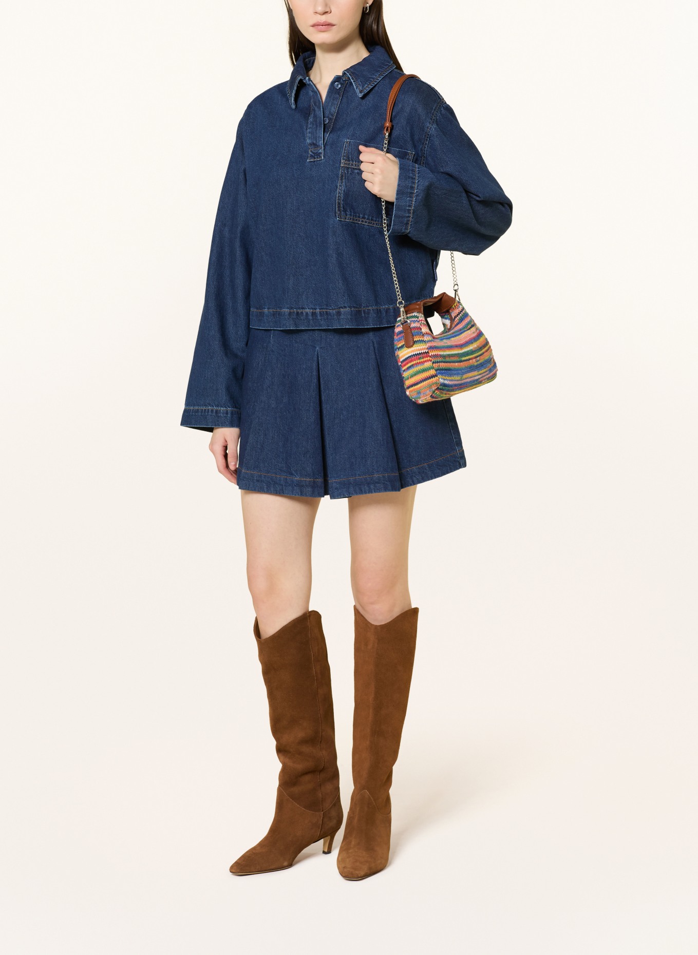 NÚNOO Schoudertas MINI DANDY SMALL met studs: BRUIN / ROOD / BLAUW