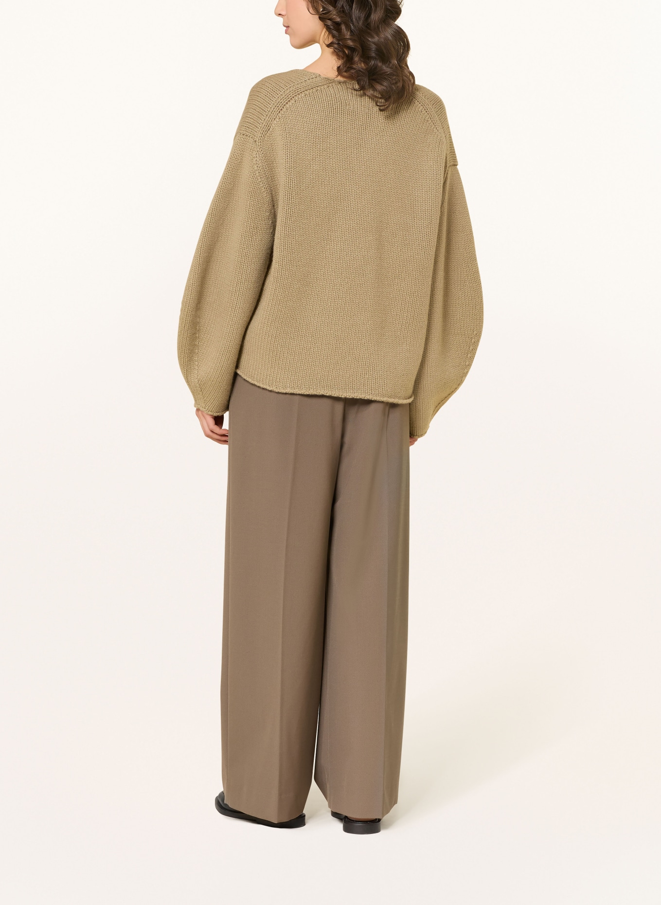 SOFT GOAT Cashmere-Pullover: OLIV