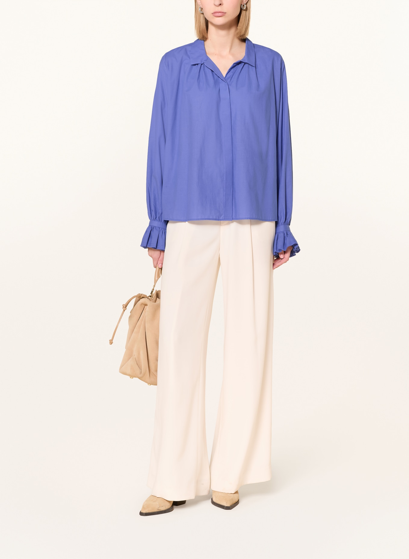 MILANO ITALY halenka: MODRÁ