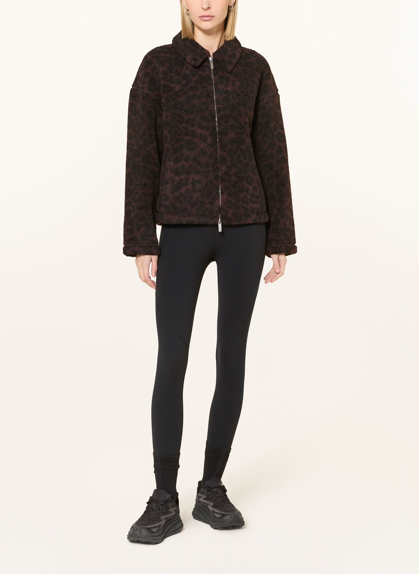 Sweaty Betty fleece jacket: DARK BROWN / BROWN