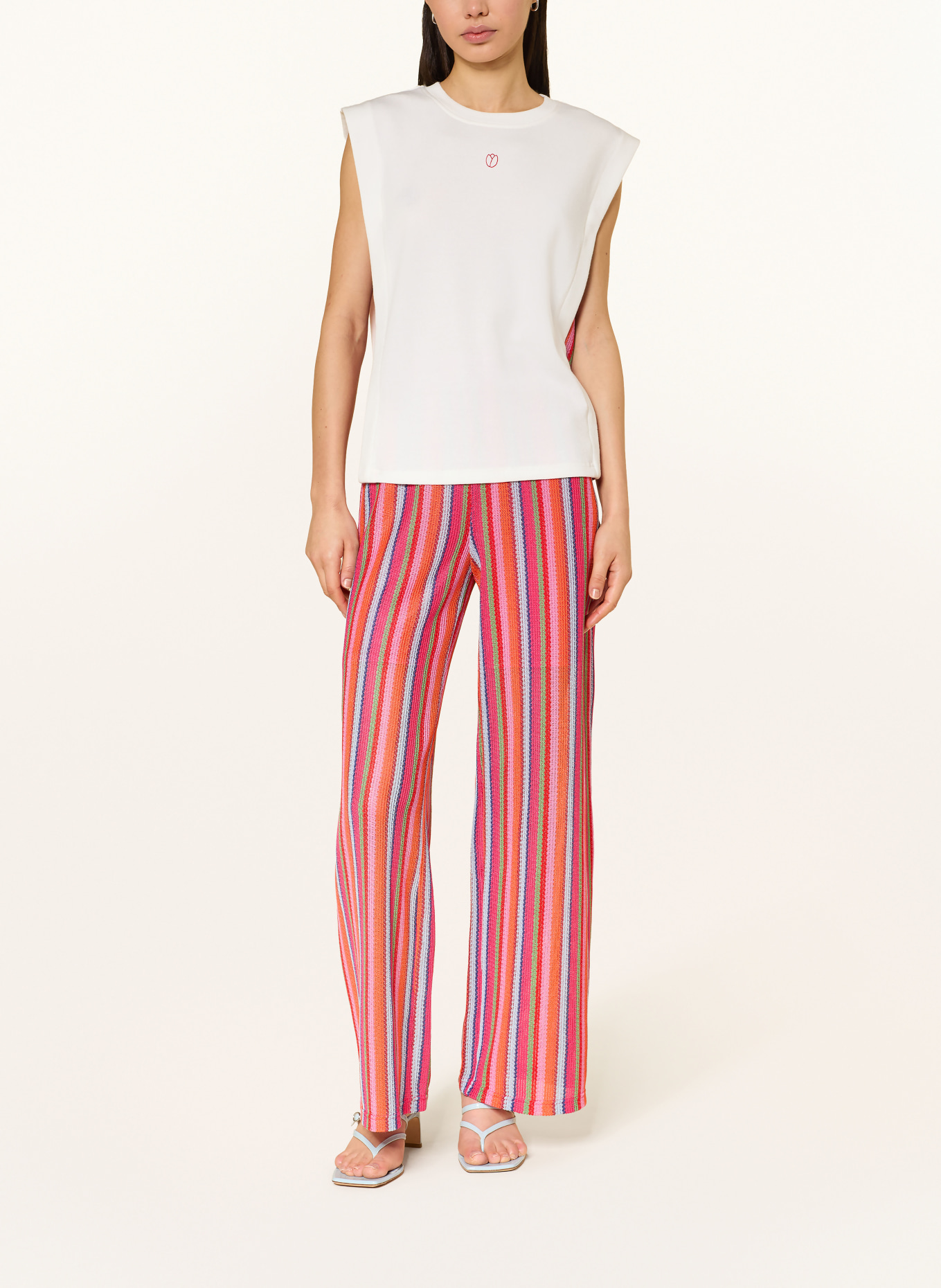 ICHI Top en maille IHLIBELLA: BLANC / ROSE FUCHSIA