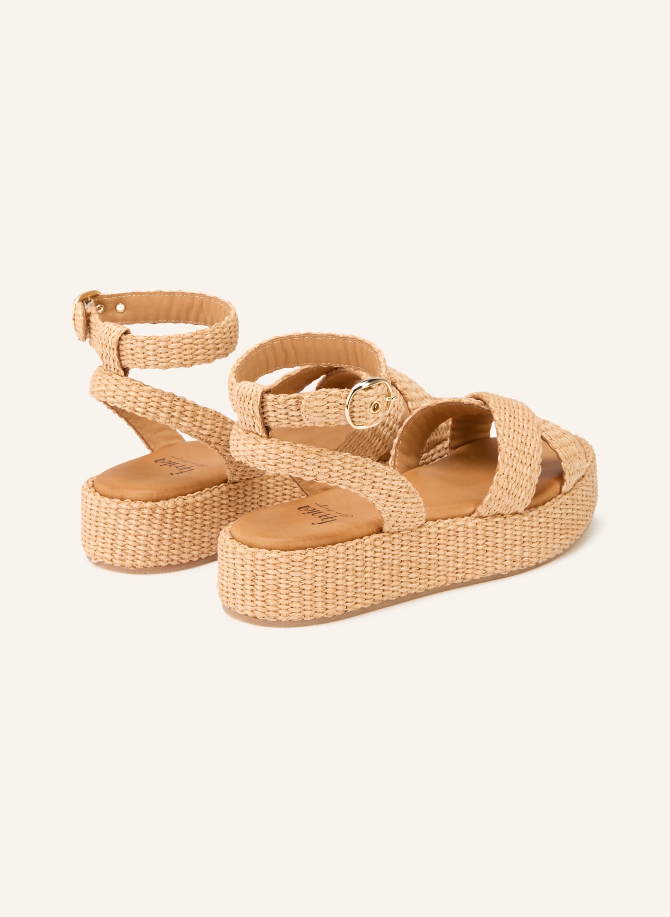 È MIA platform sandals: BEIGE