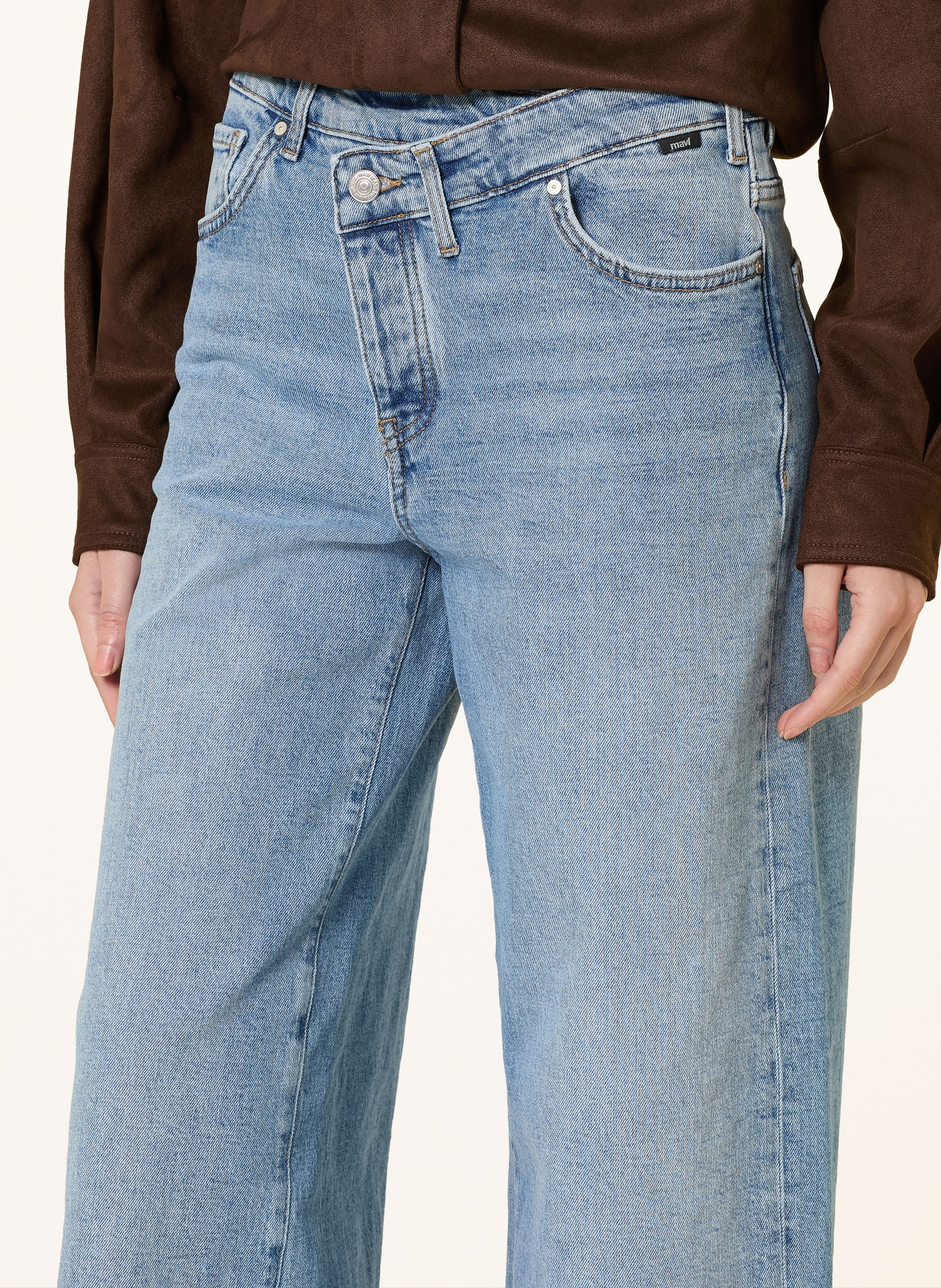 mavi Džíny se širokými nohavicemi SIENA CROSS FLY: A1321 Lt Brushed DENIM