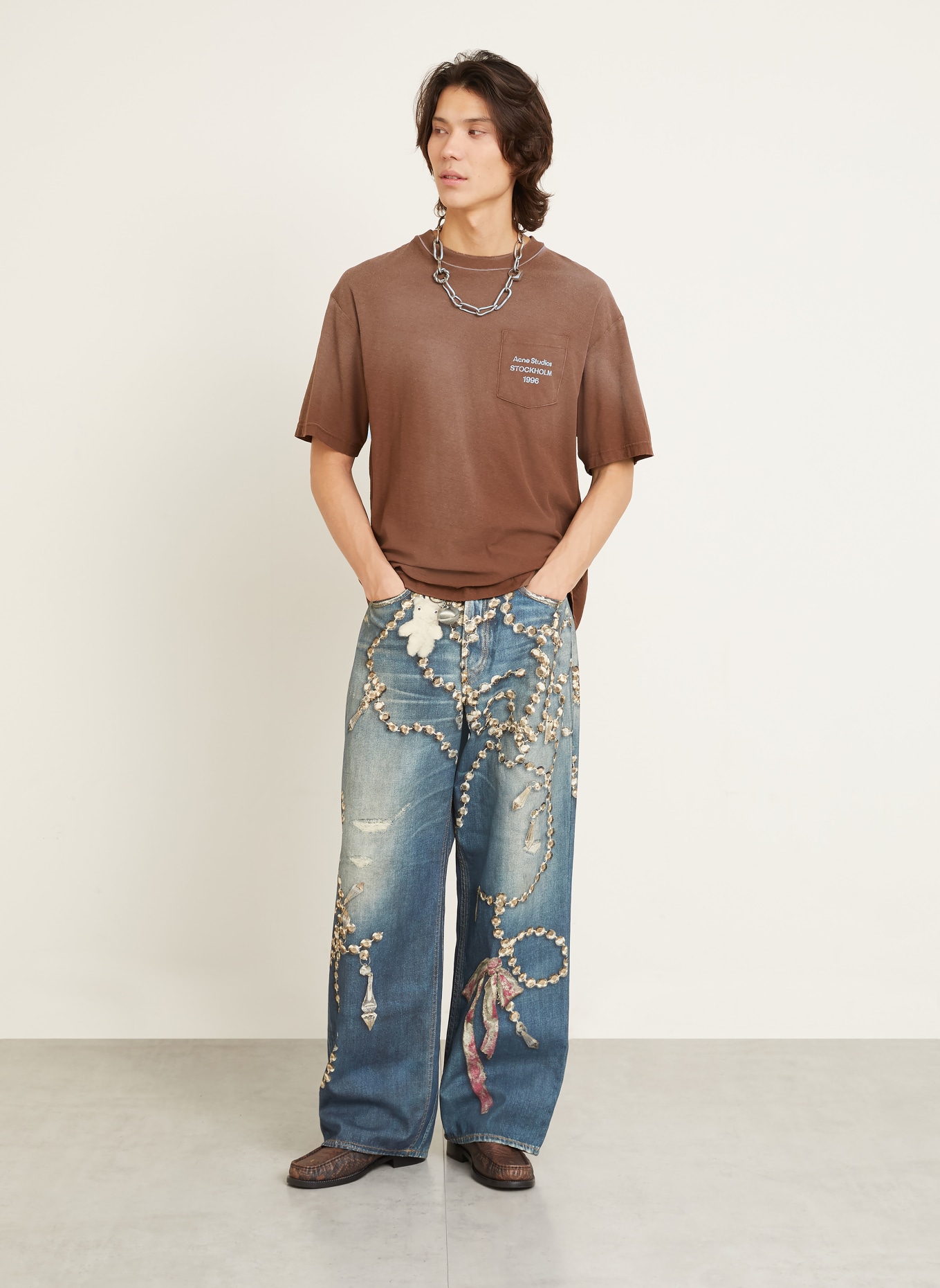 Acne Studios T-Shirt: BRAUN