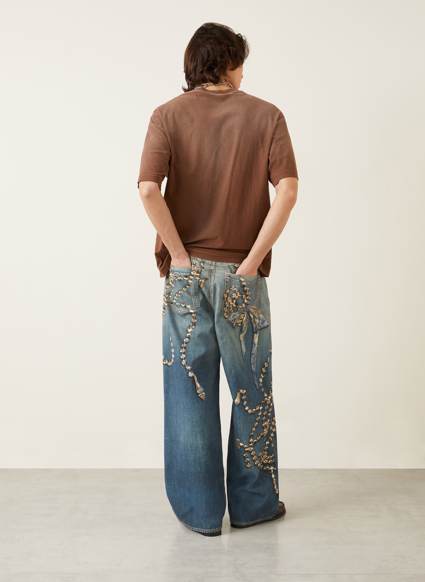 Acne Studios T-Shirt: BRAUN