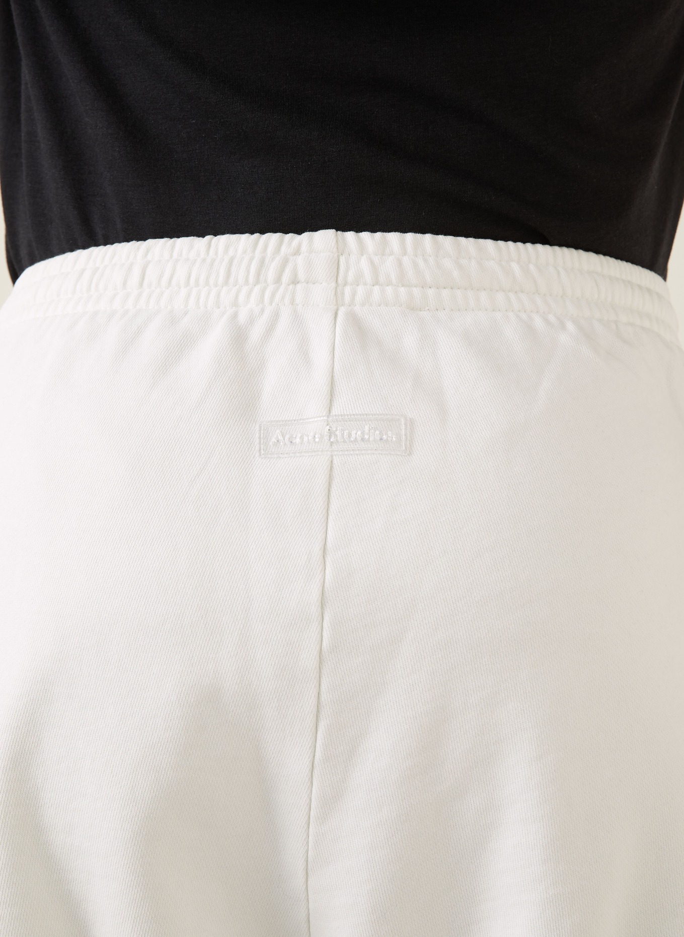 Acne Studios Sweatshorts: WEISS