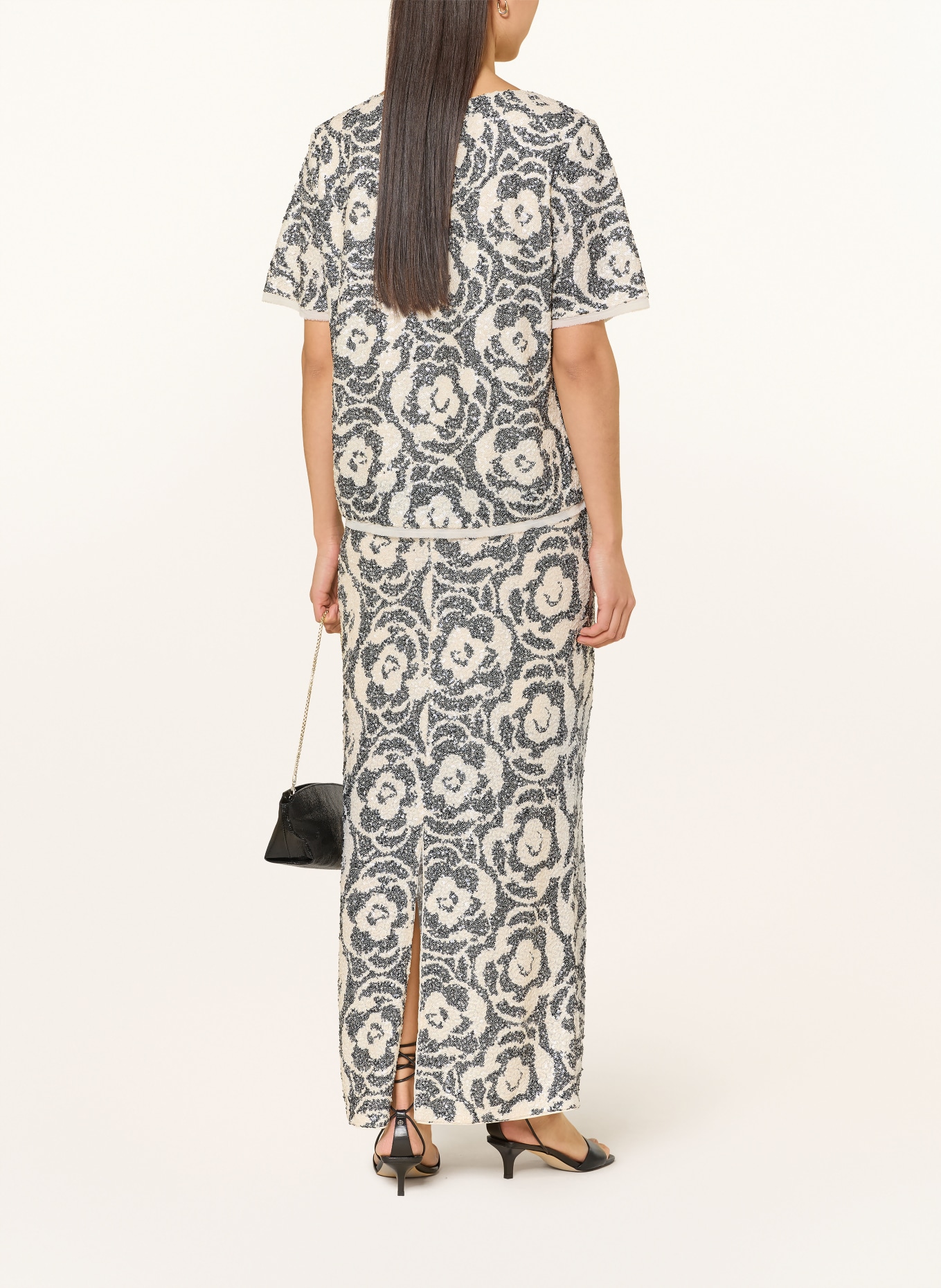 comma Rock mit Pailletten: CREME / DUNKELBLAU