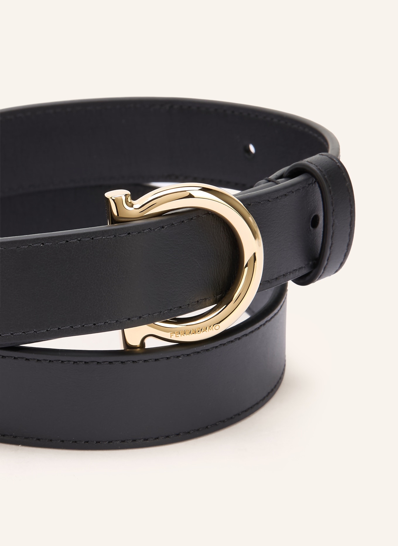 FERRAGAMO leather belt: BLACK