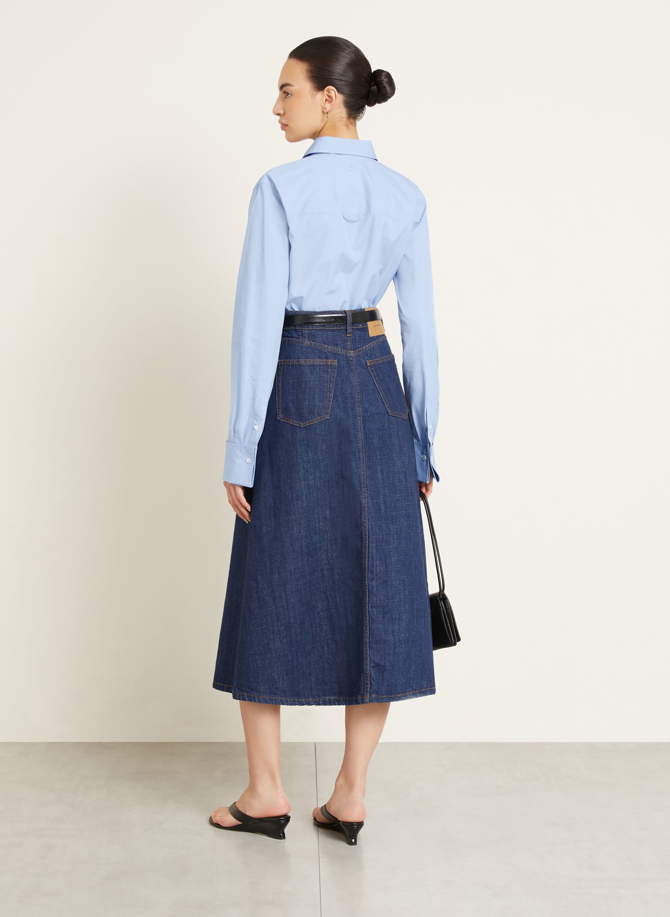 AMI PARIS Hemdbluse: HELLBLAU