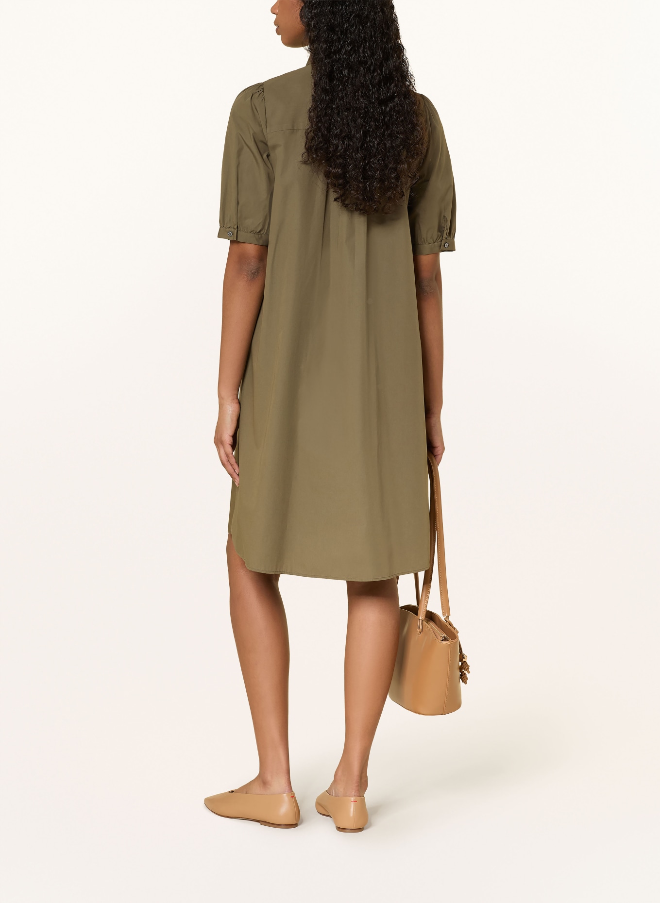 ROBERT FRIEDMAN šaty: OLIVOVÁ