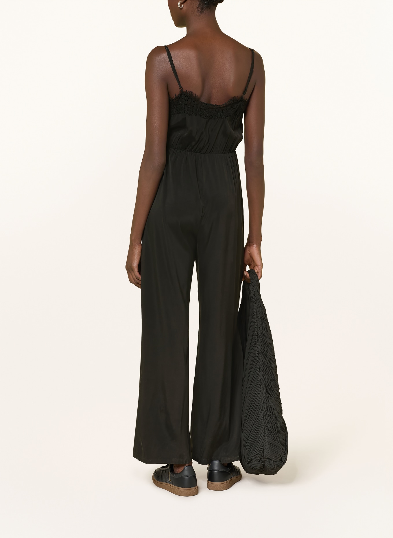 OH APRIL Kombinezon TAJA z koronką: CZARNY