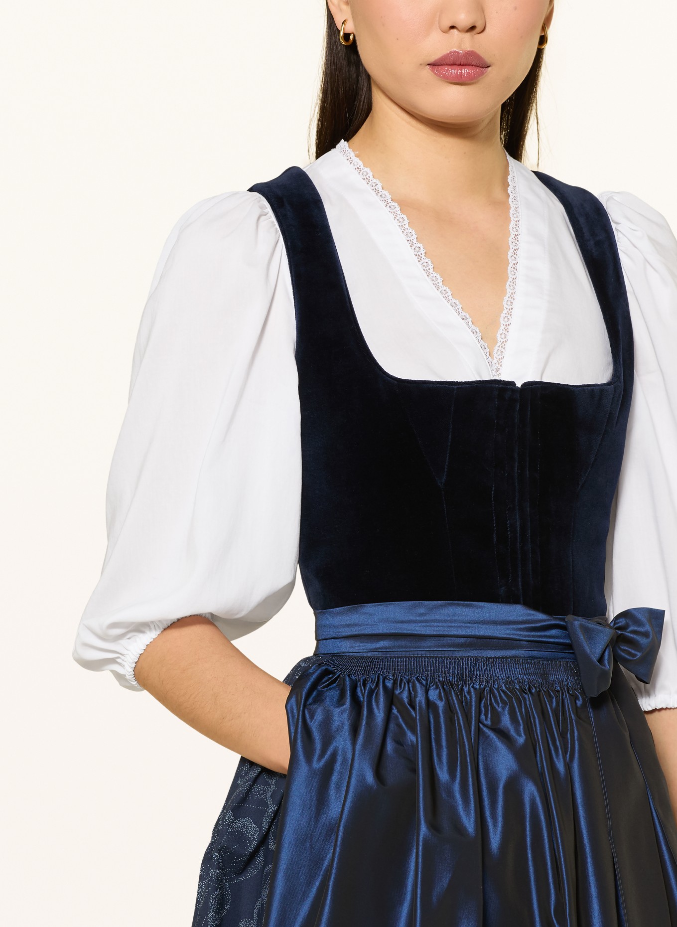 WALDORFF Dirndlbluse mit 3/4-Arm: WEISS